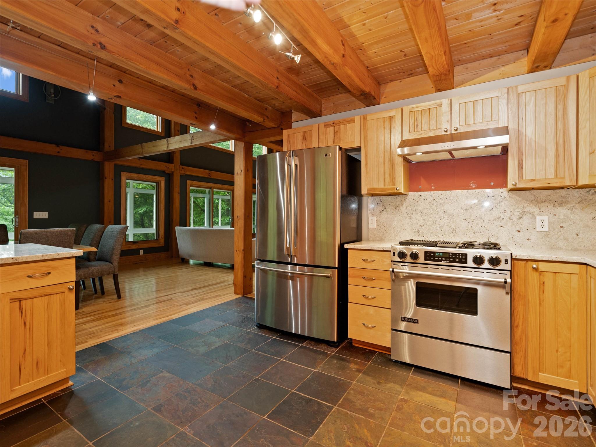 82 Red Oak Drive — Mills River