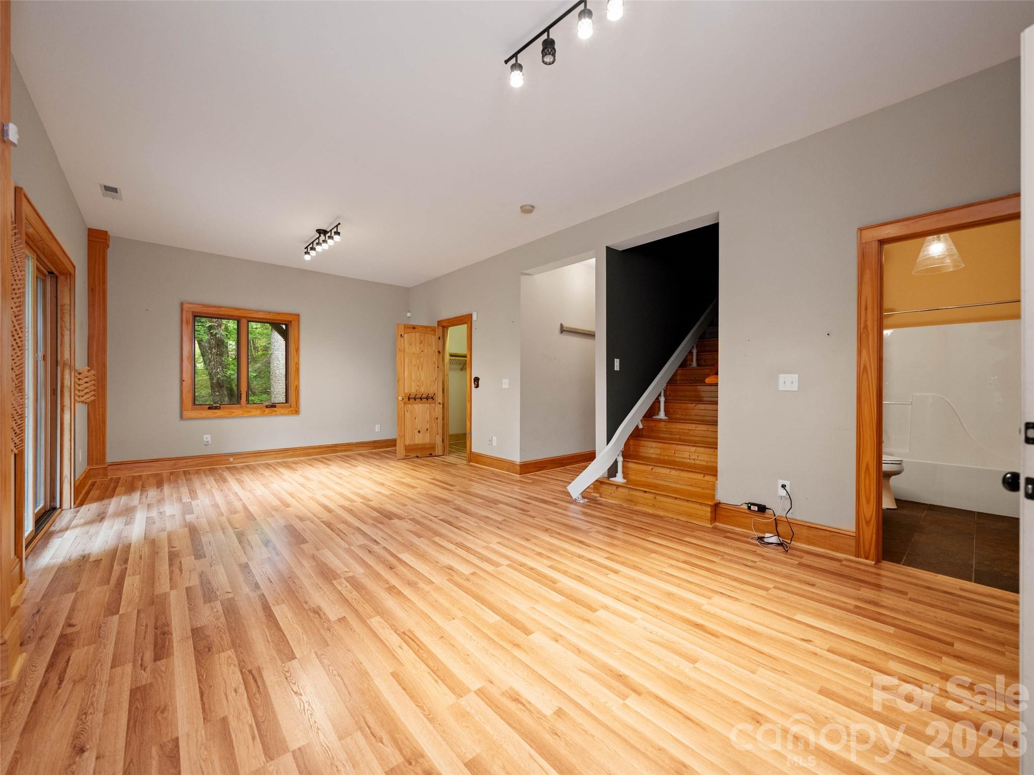 82 Red Oak Drive — Mills River