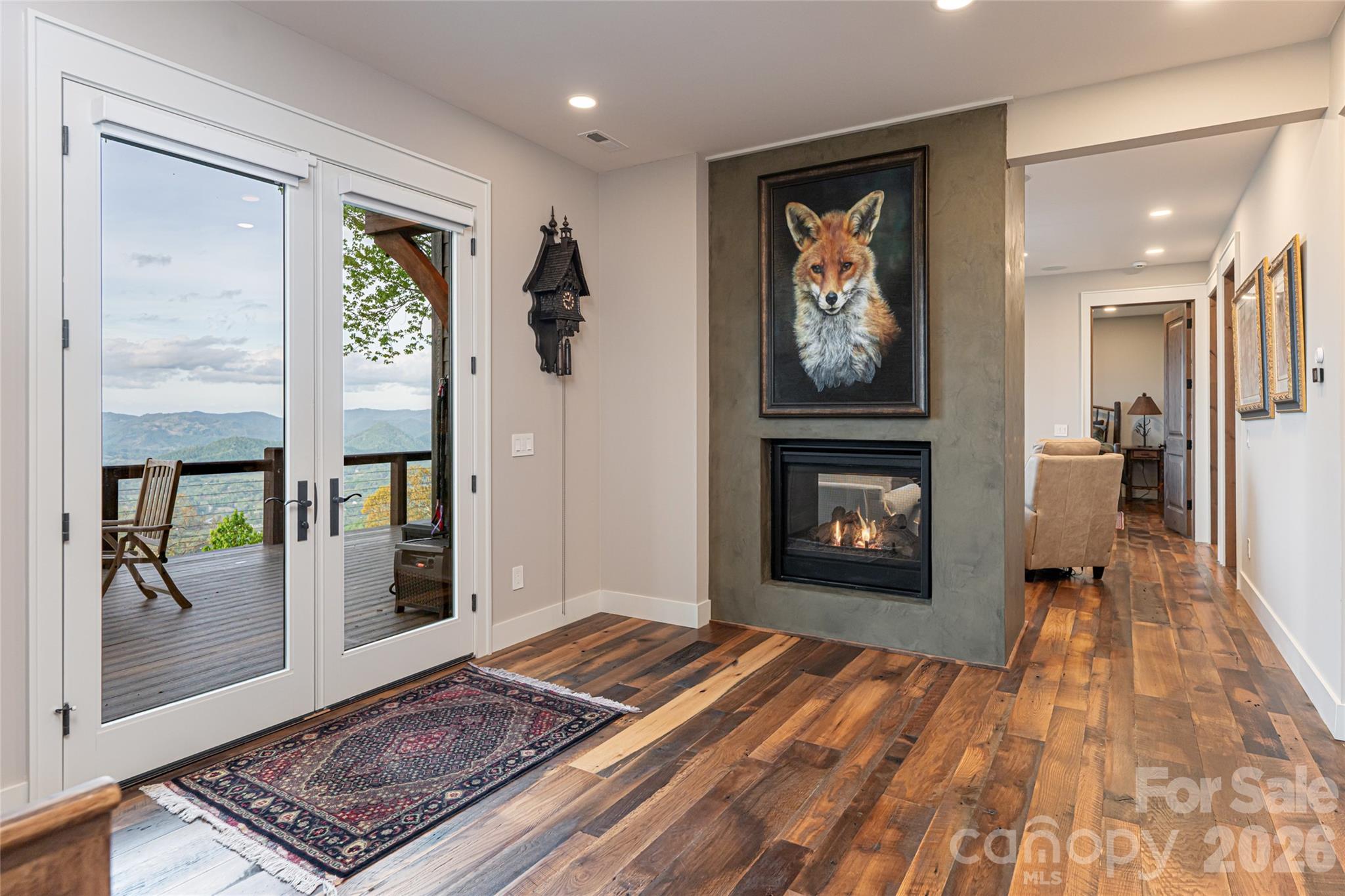 376 Wandering Trail — Waynesville