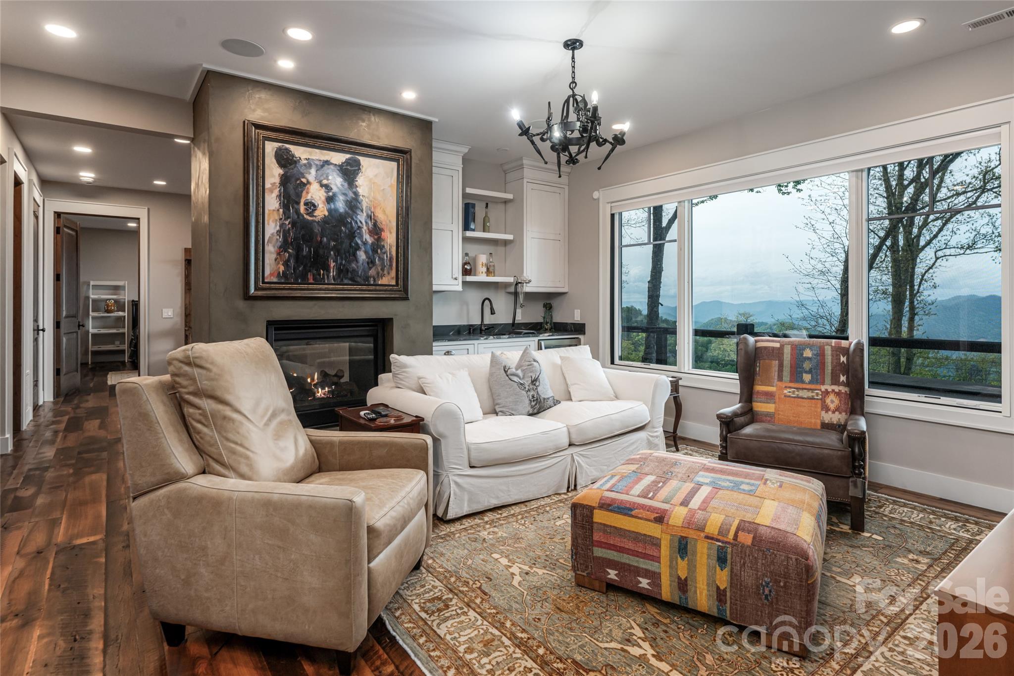 376 Wandering Trail — Waynesville