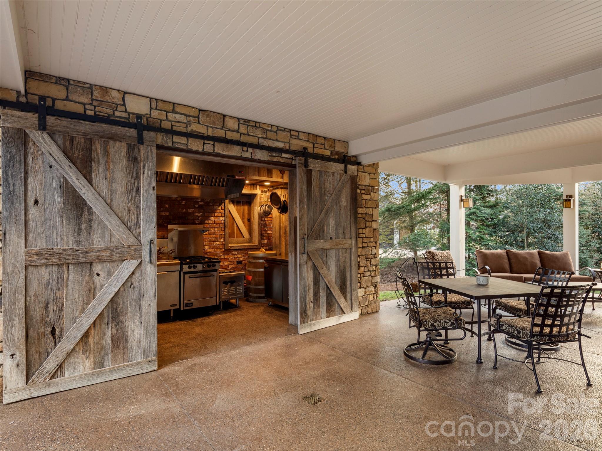 701 Baneberry Court — Asheville