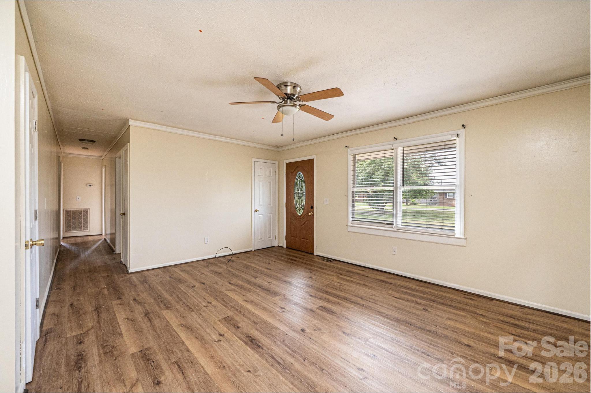 3886 Clay Street — Claremont