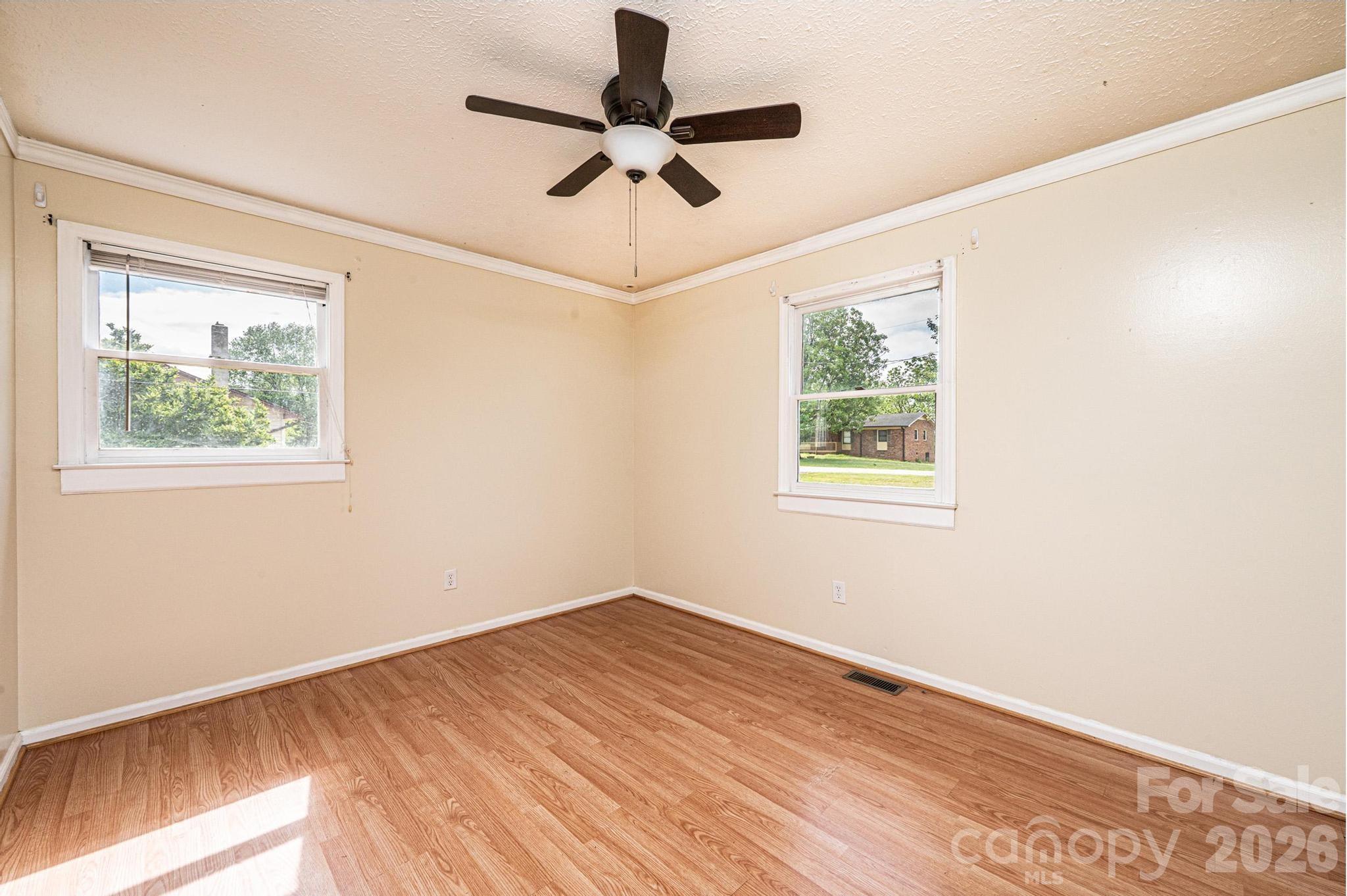 3886 Clay Street — Claremont