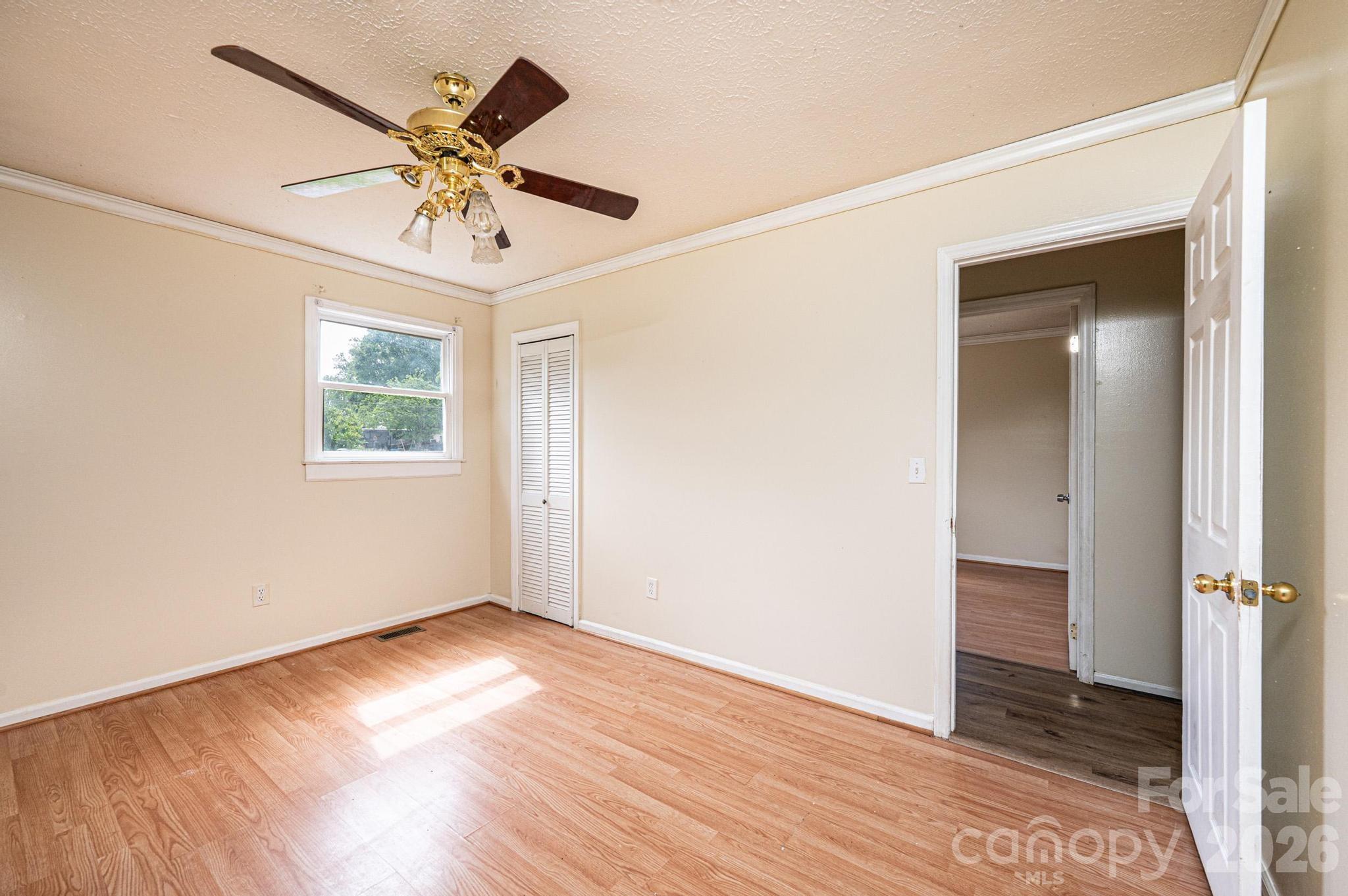 3886 Clay Street — Claremont