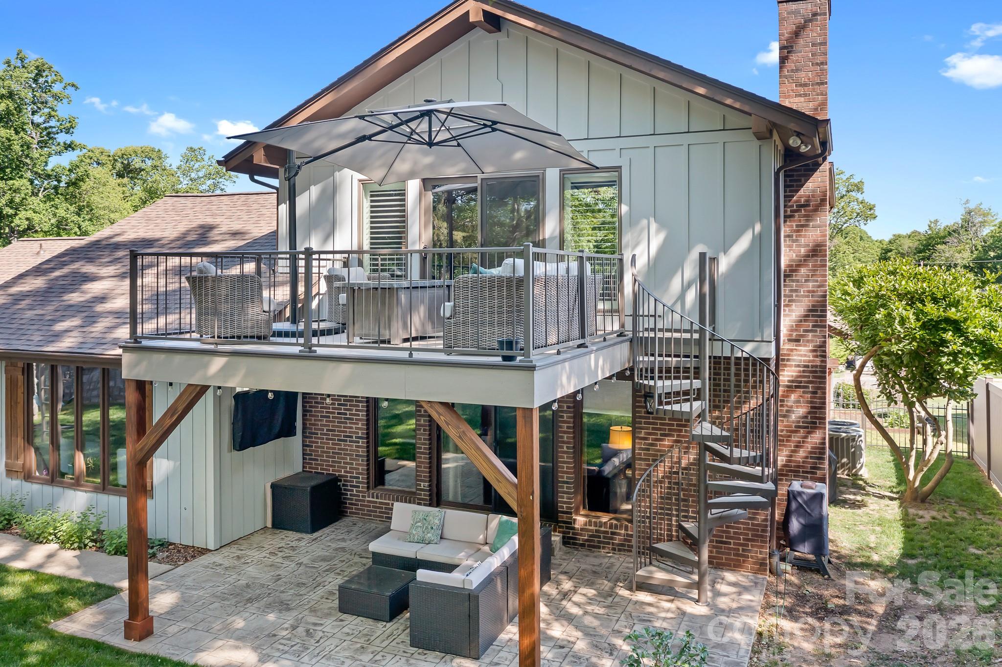 3469 Lake Shore Road S — Denver