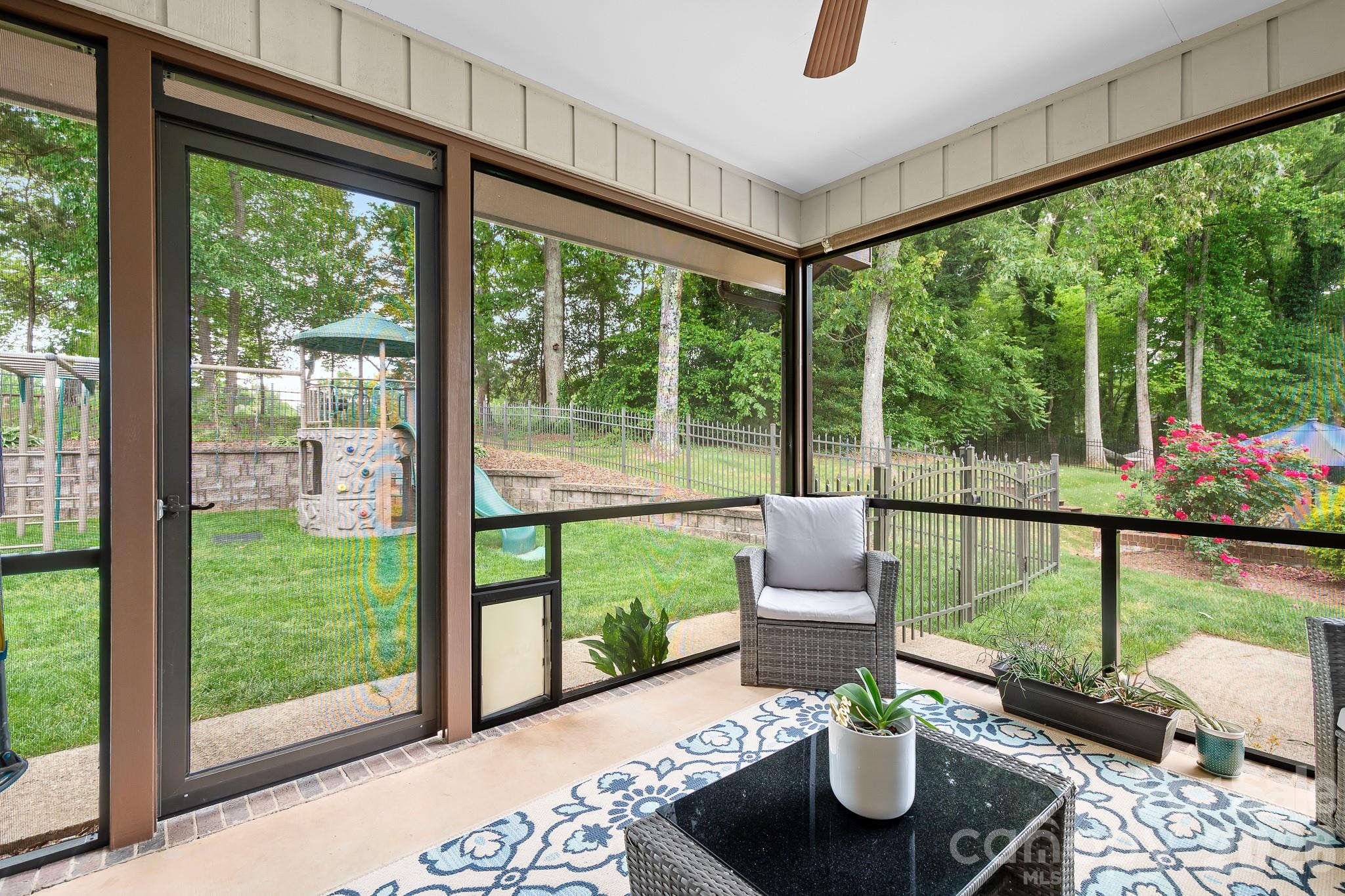 3469 Lake Shore Road S — Denver