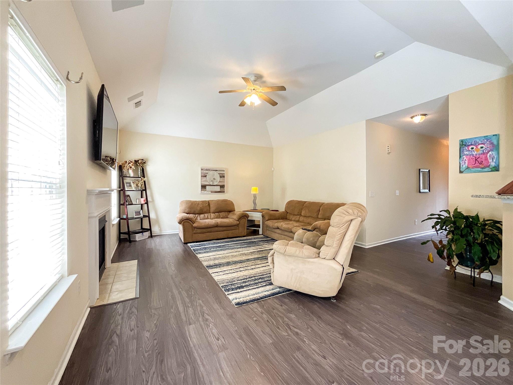 3025 Streamlet Way — Monroe