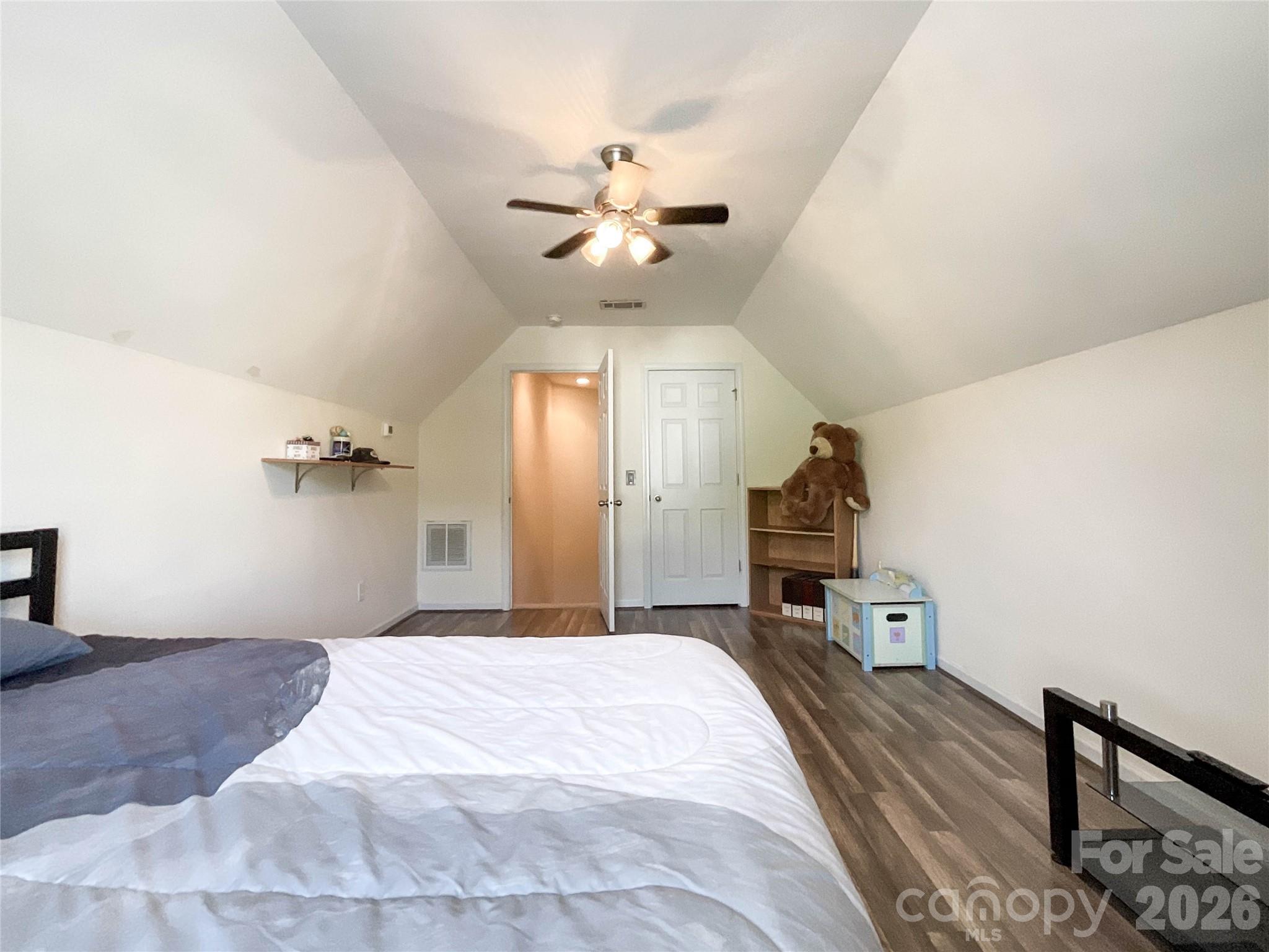 3025 Streamlet Way — Monroe