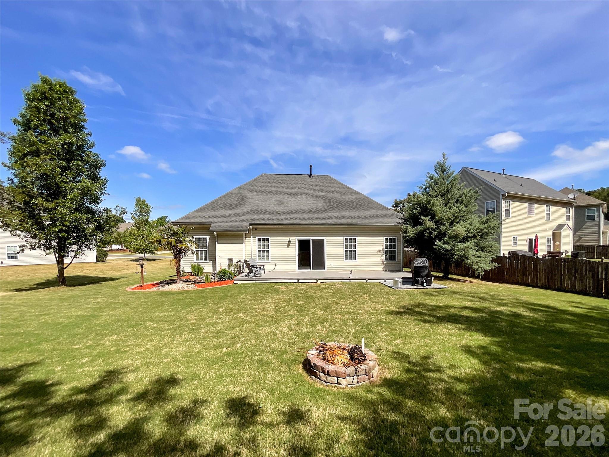 3025 Streamlet Way — Monroe