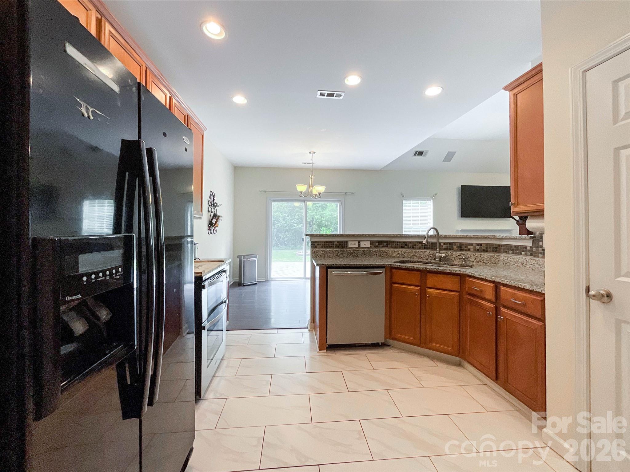 3025 Streamlet Way — Monroe