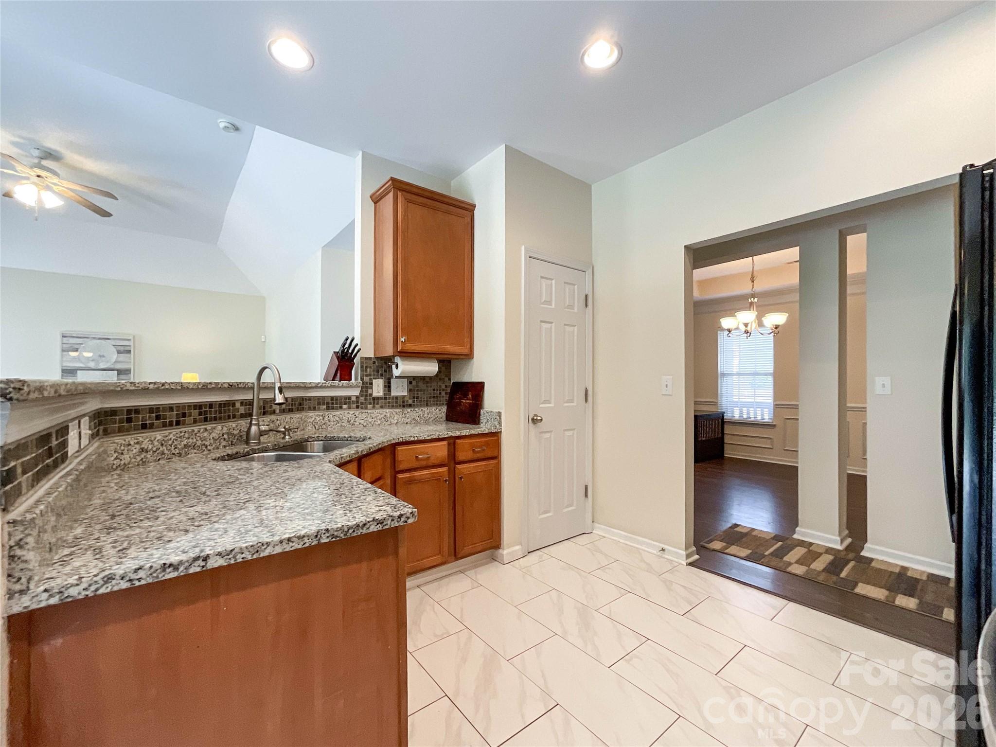 3025 Streamlet Way — Monroe