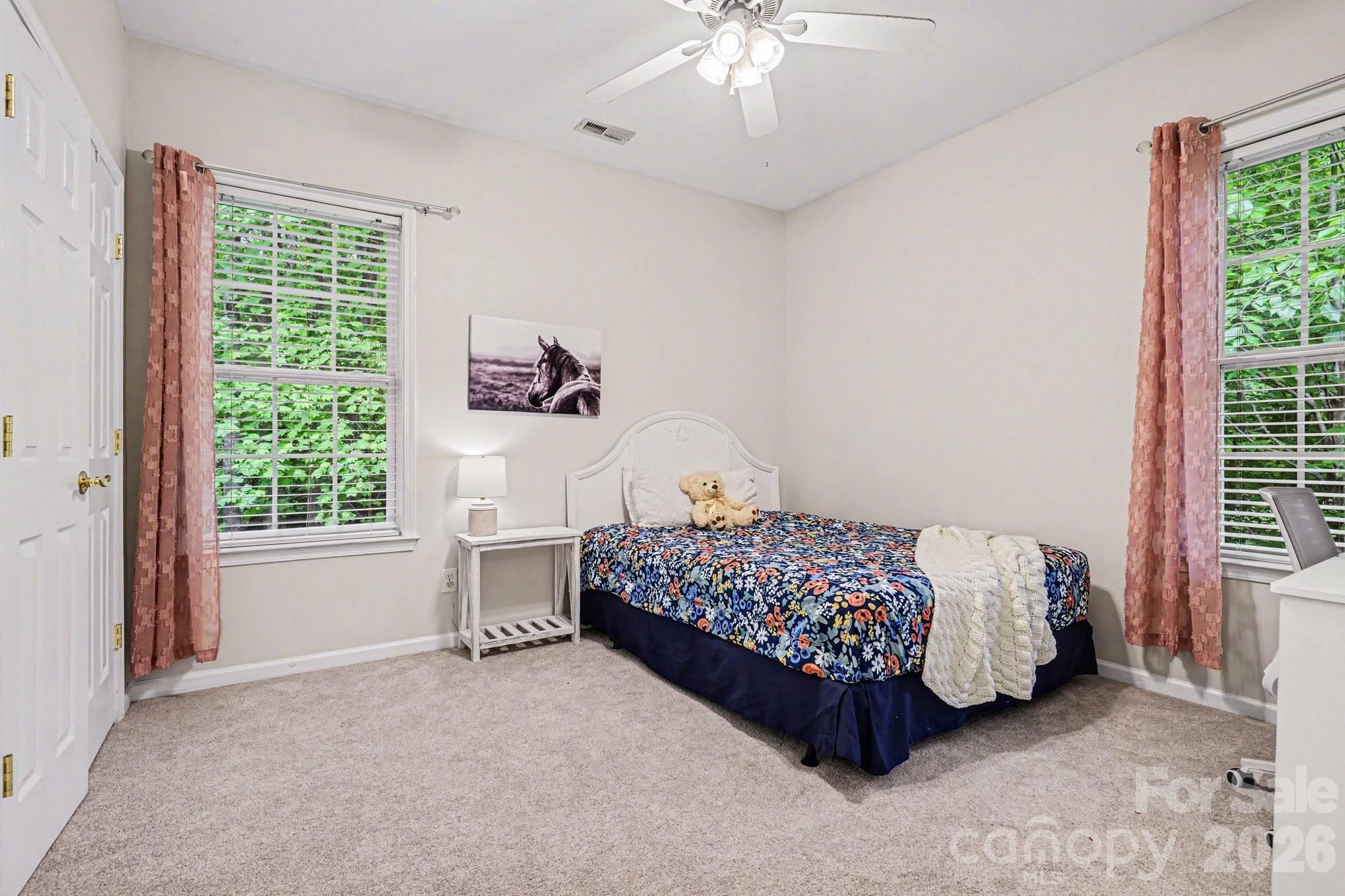 10501 Olde Irongate Lane — Mint Hill