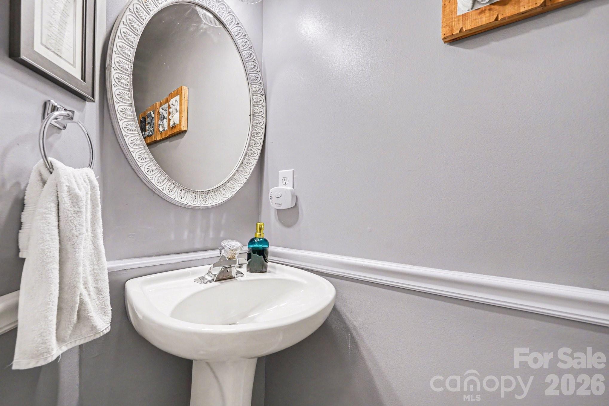 10501 Olde Irongate Lane — Mint Hill