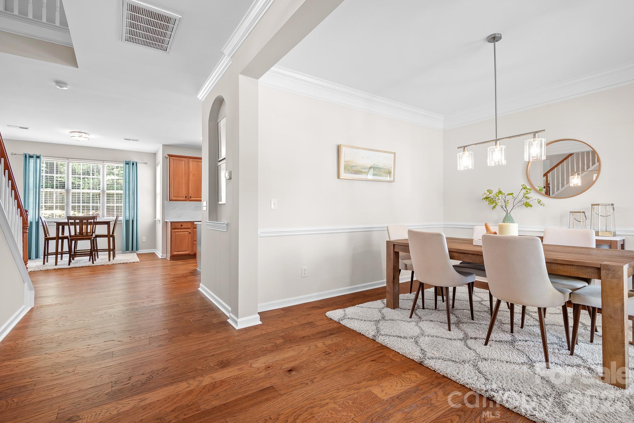 1596 Dartmoor Avenue NW — Concord