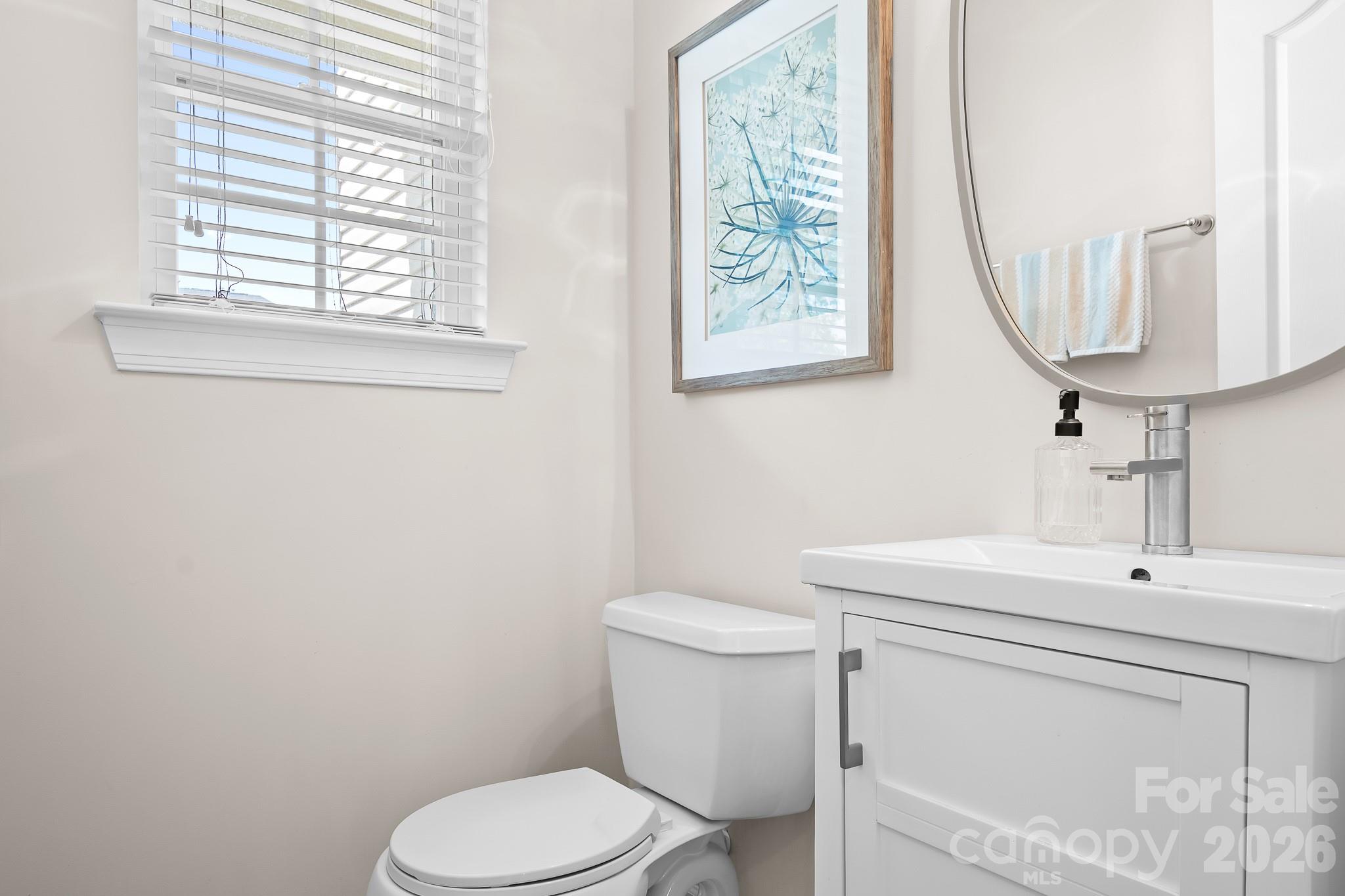 1596 Dartmoor Avenue NW — Concord