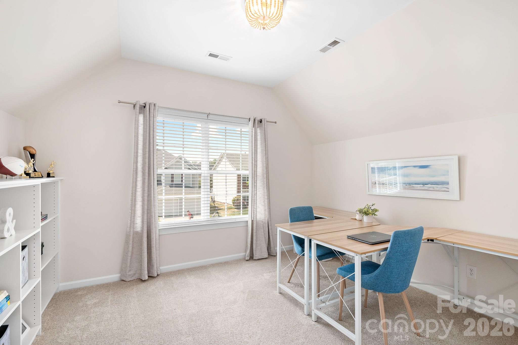 1596 Dartmoor Avenue NW — Concord