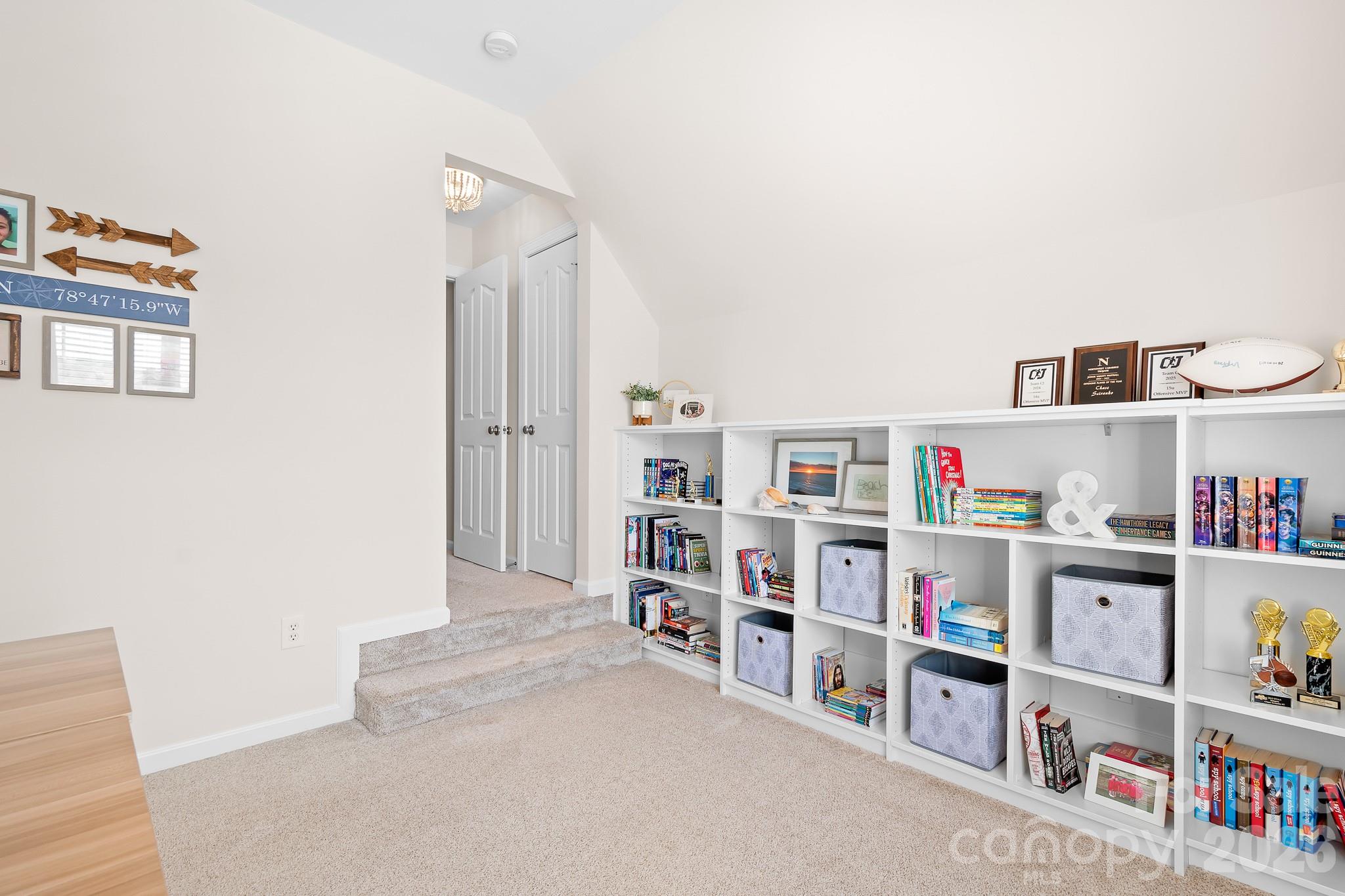 1596 Dartmoor Avenue NW — Concord