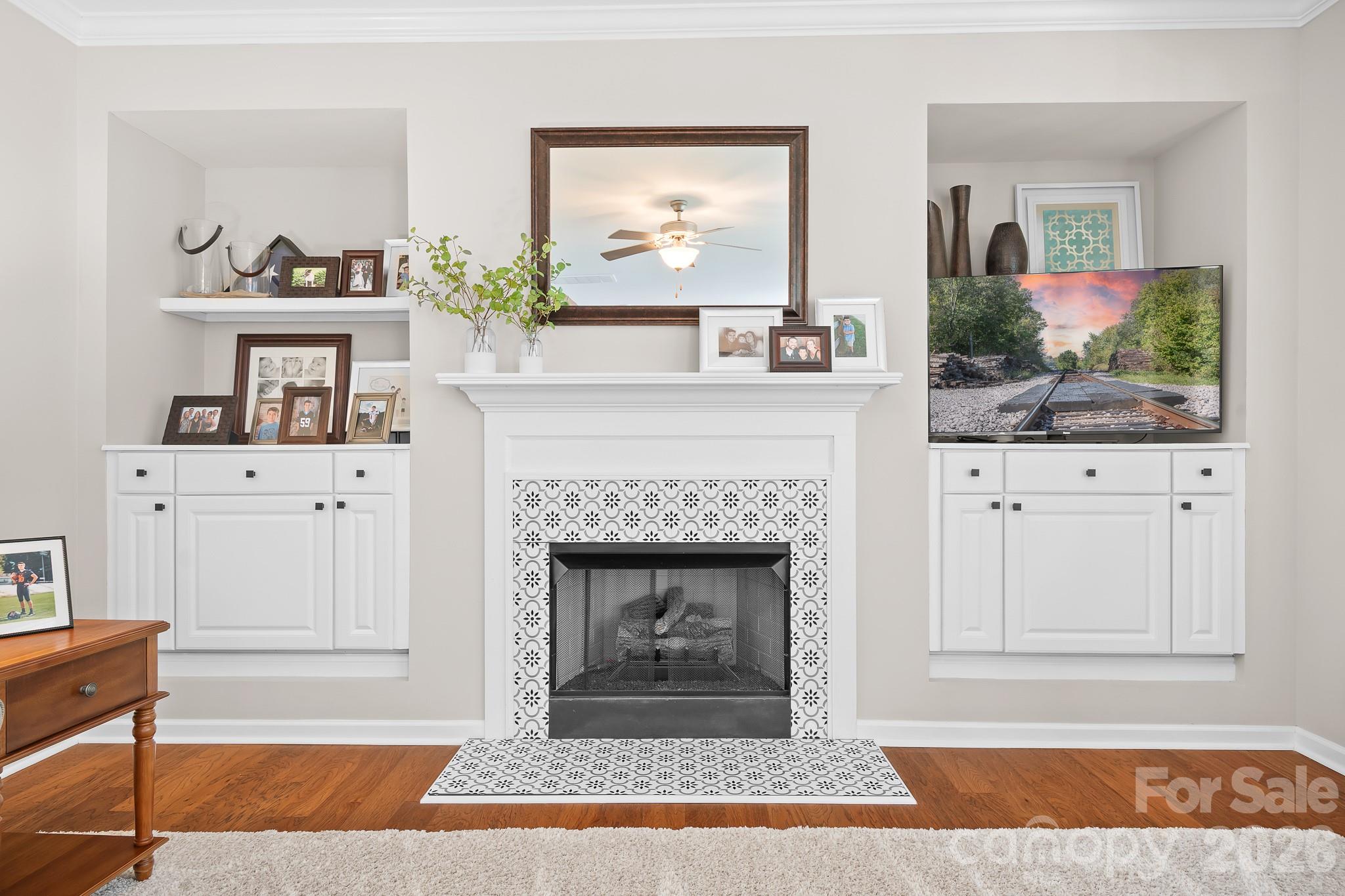 1596 Dartmoor Avenue NW — Concord