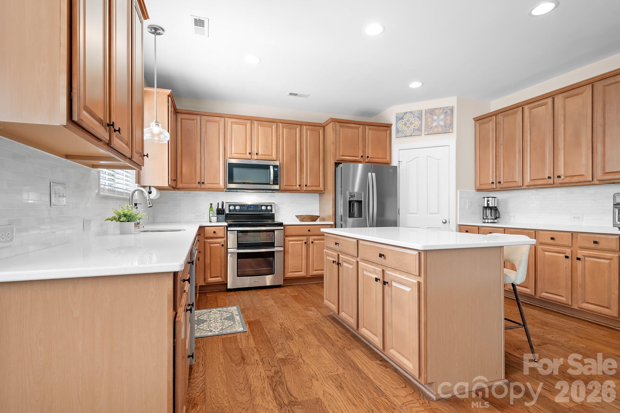 1596 Dartmoor Avenue NW — Concord