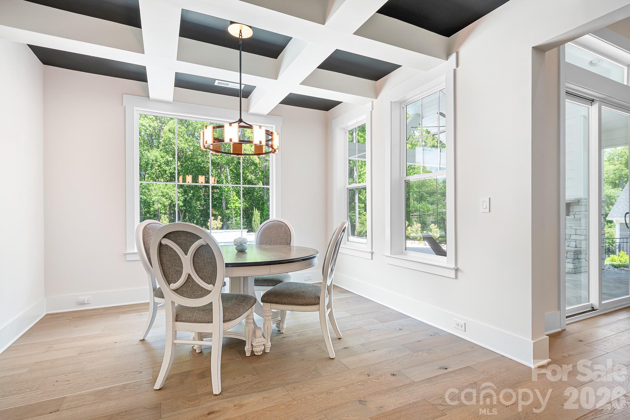 137 Streamside Estates Drive — Mooresville