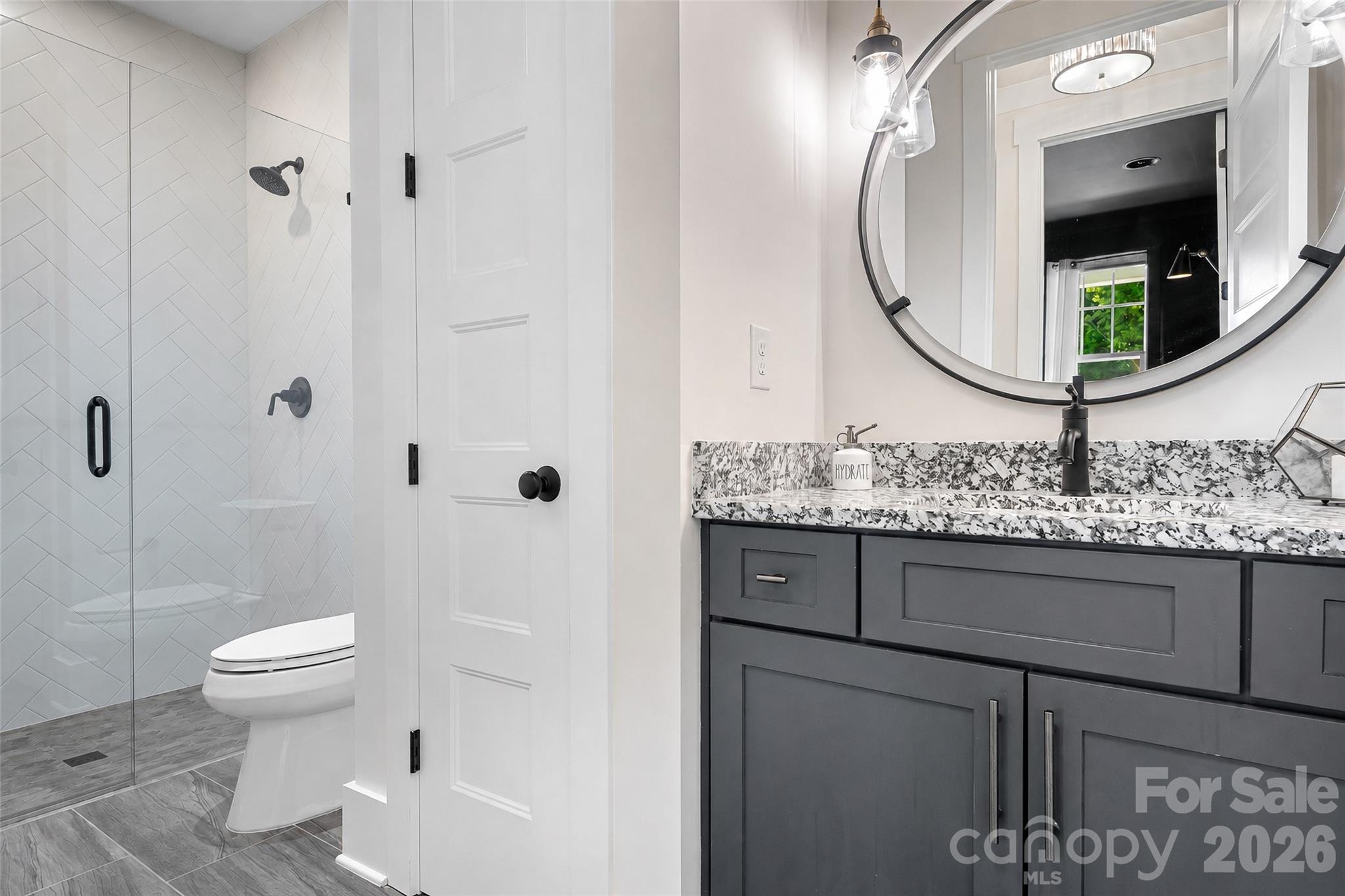 137 Streamside Estates Drive — Mooresville