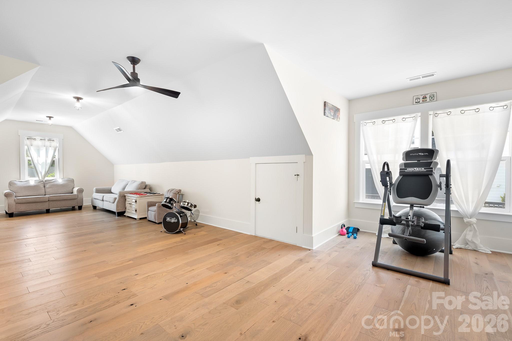 137 Streamside Estates Drive — Mooresville