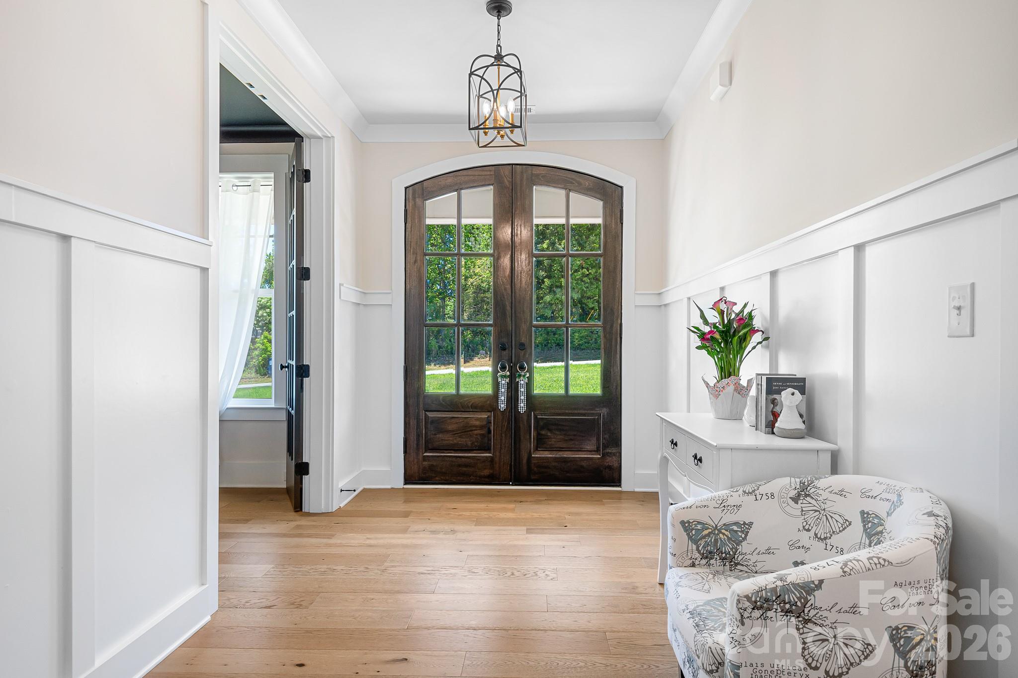 137 Streamside Estates Drive — Mooresville