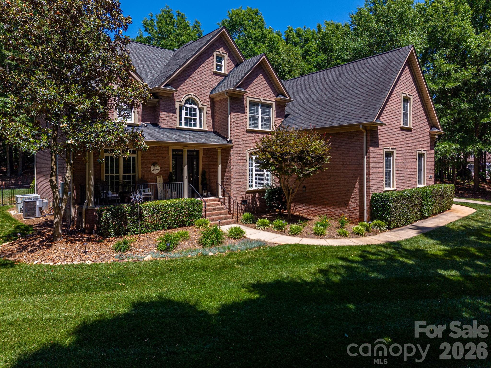4608 Water Oak Drive — Lake Wylie