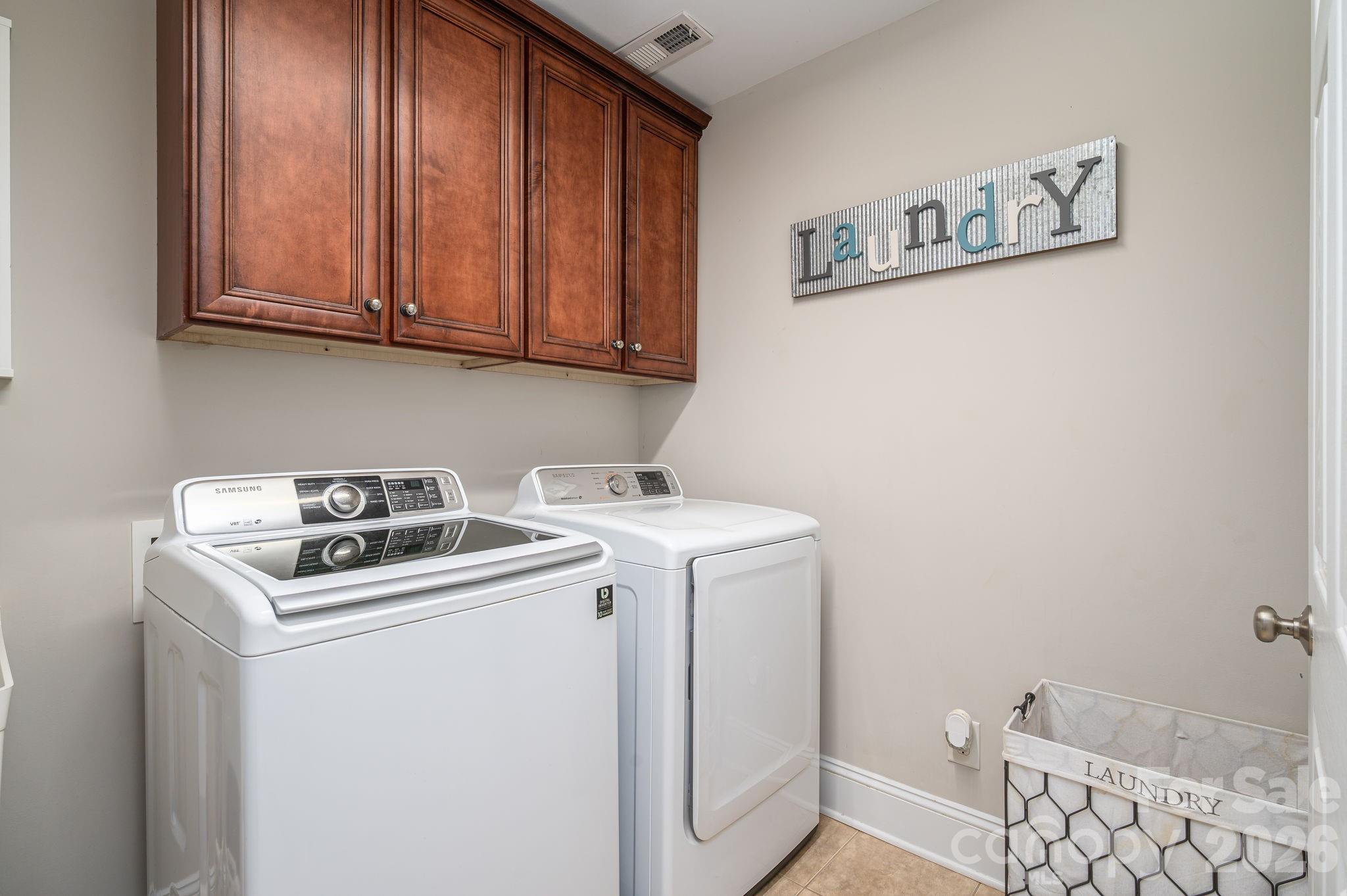 4608 Water Oak Drive — Lake Wylie