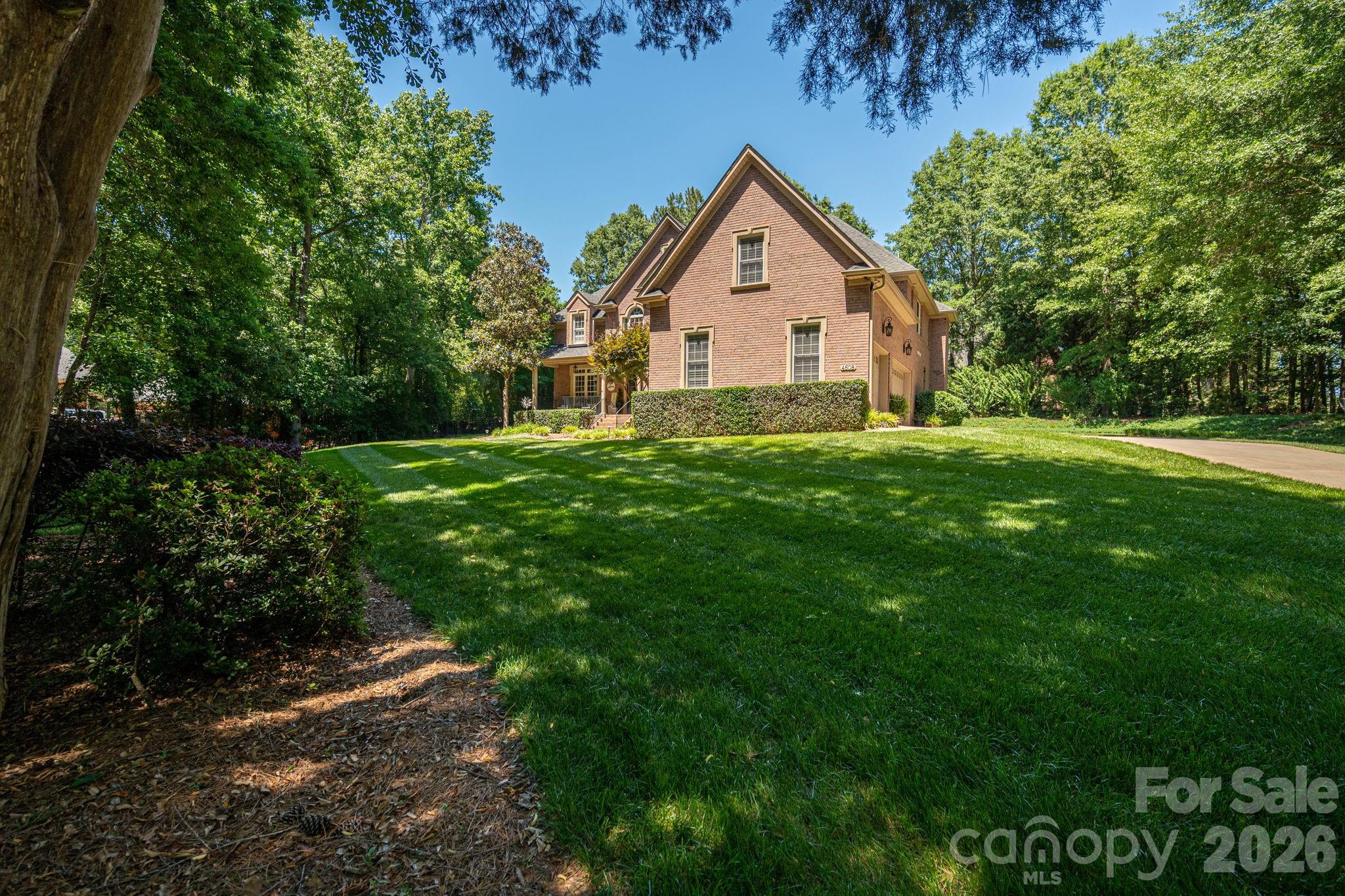 4608 Water Oak Drive — Lake Wylie