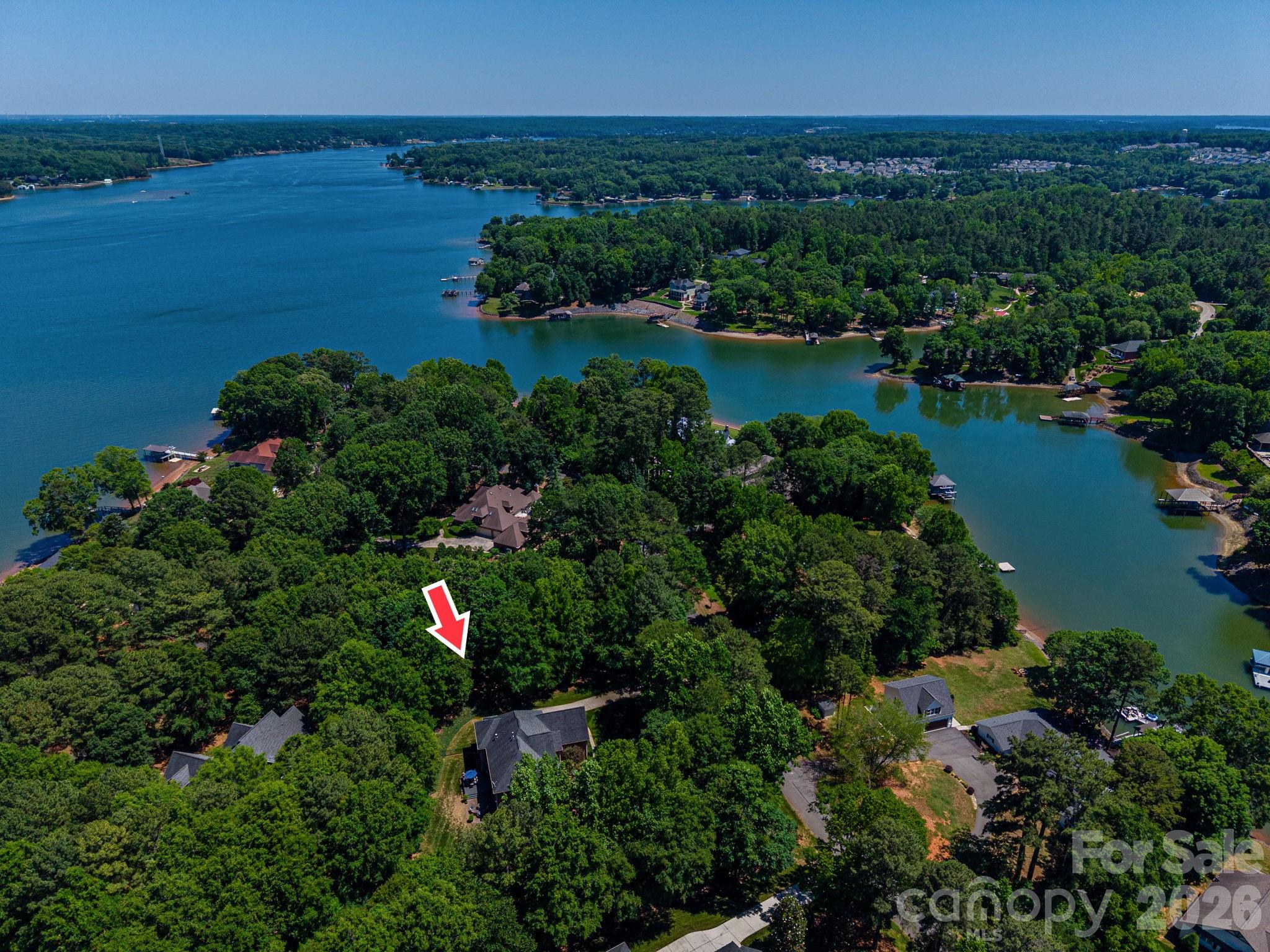 4608 Water Oak Drive — Lake Wylie