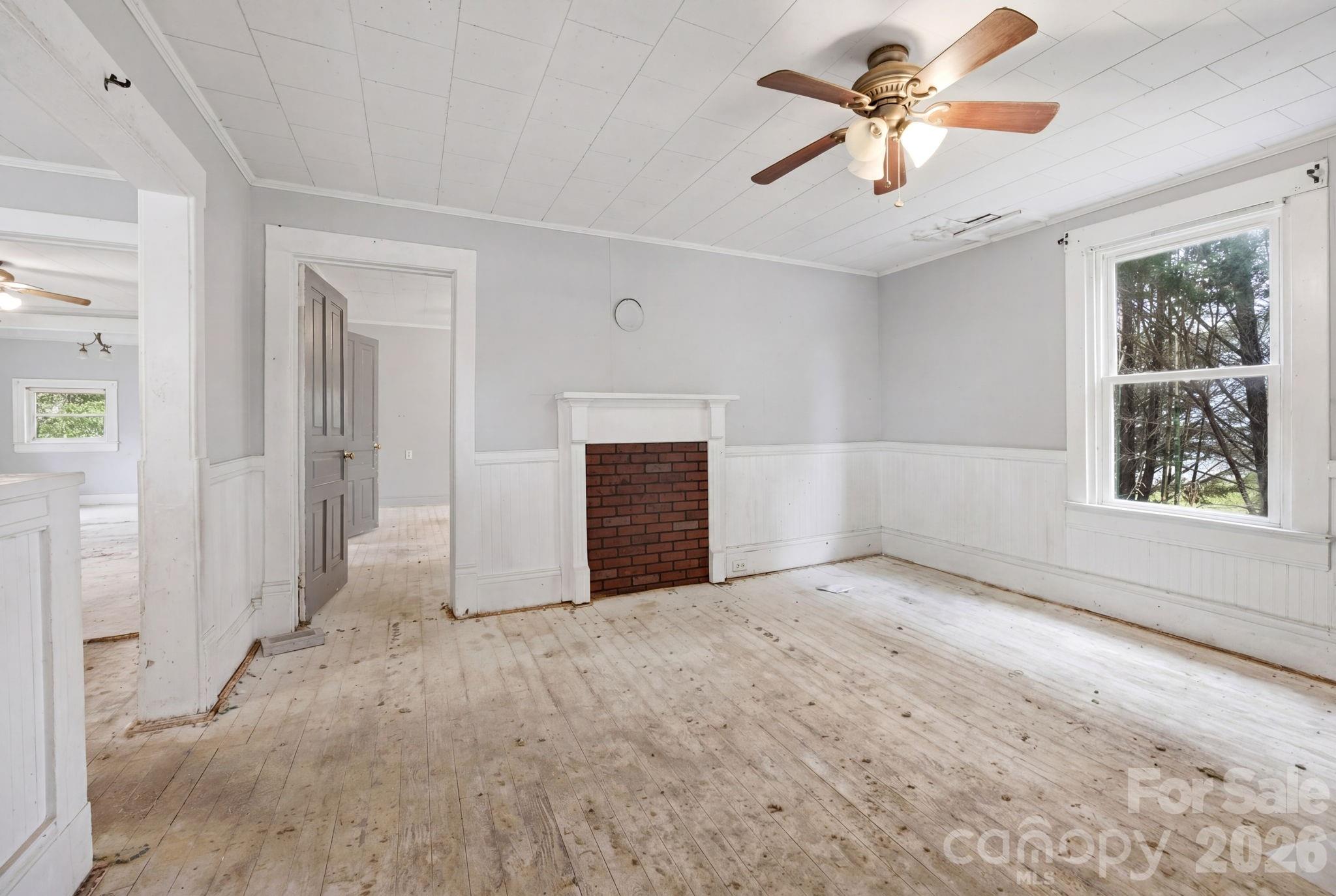 712 Conley Place NW — Lenoir
