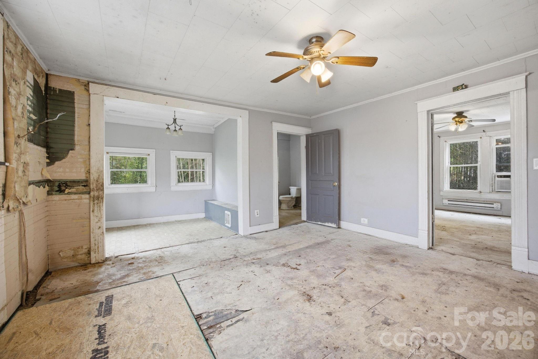712 Conley Place NW — Lenoir