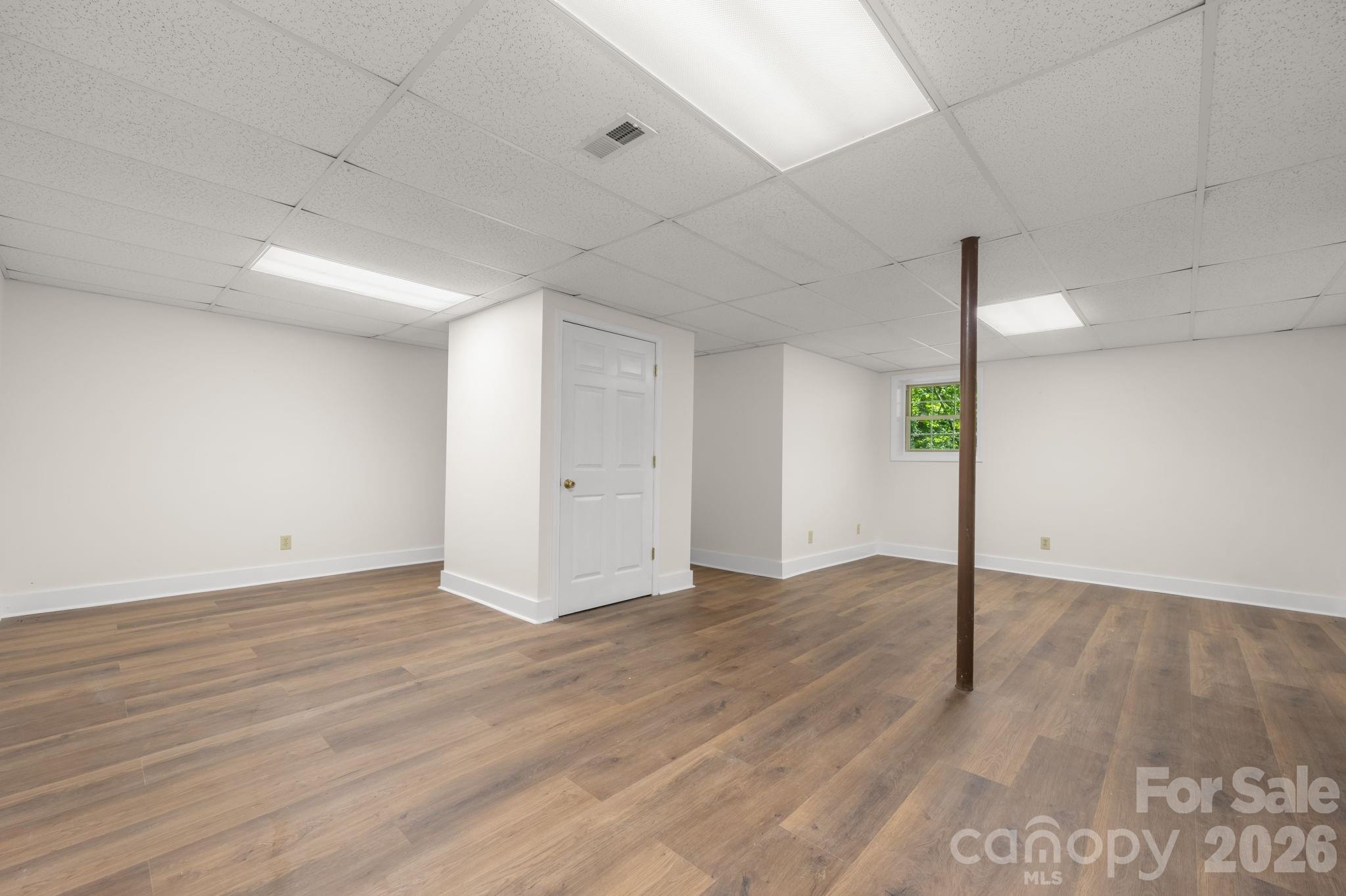 3840 Cherry Grove Drive — Hickory