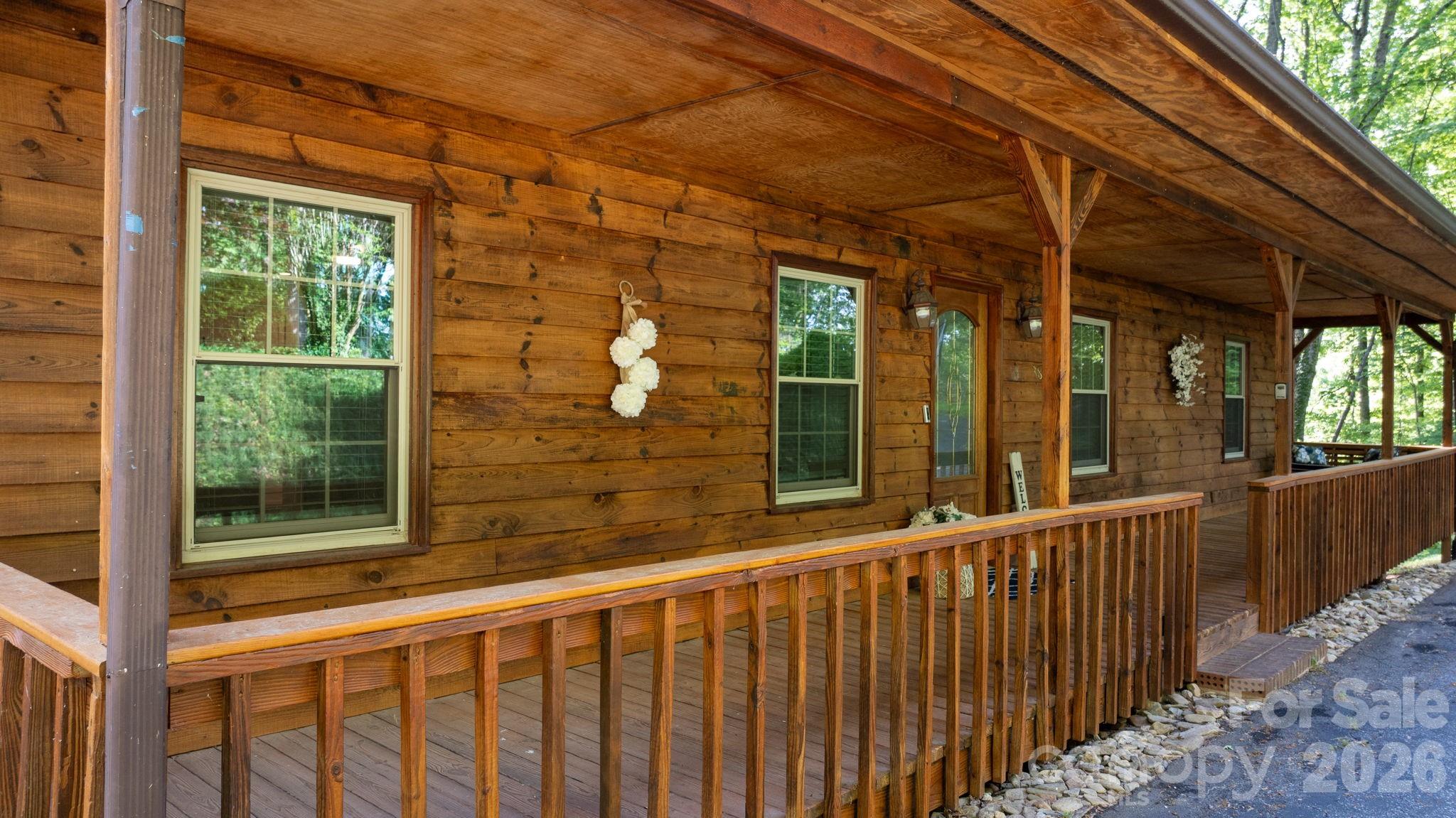 3840 Cherry Grove Drive — Hickory