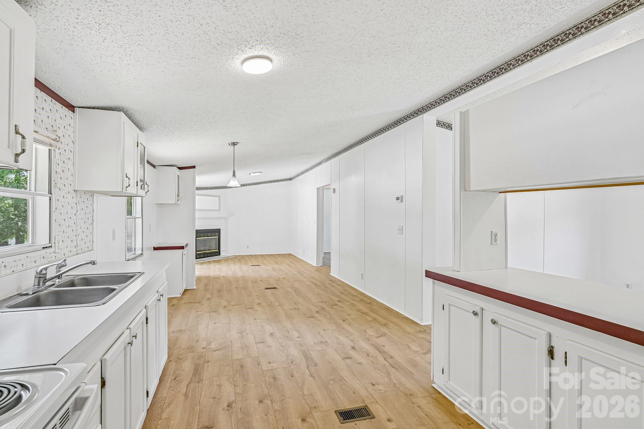 717 Rock Castle Drive — York