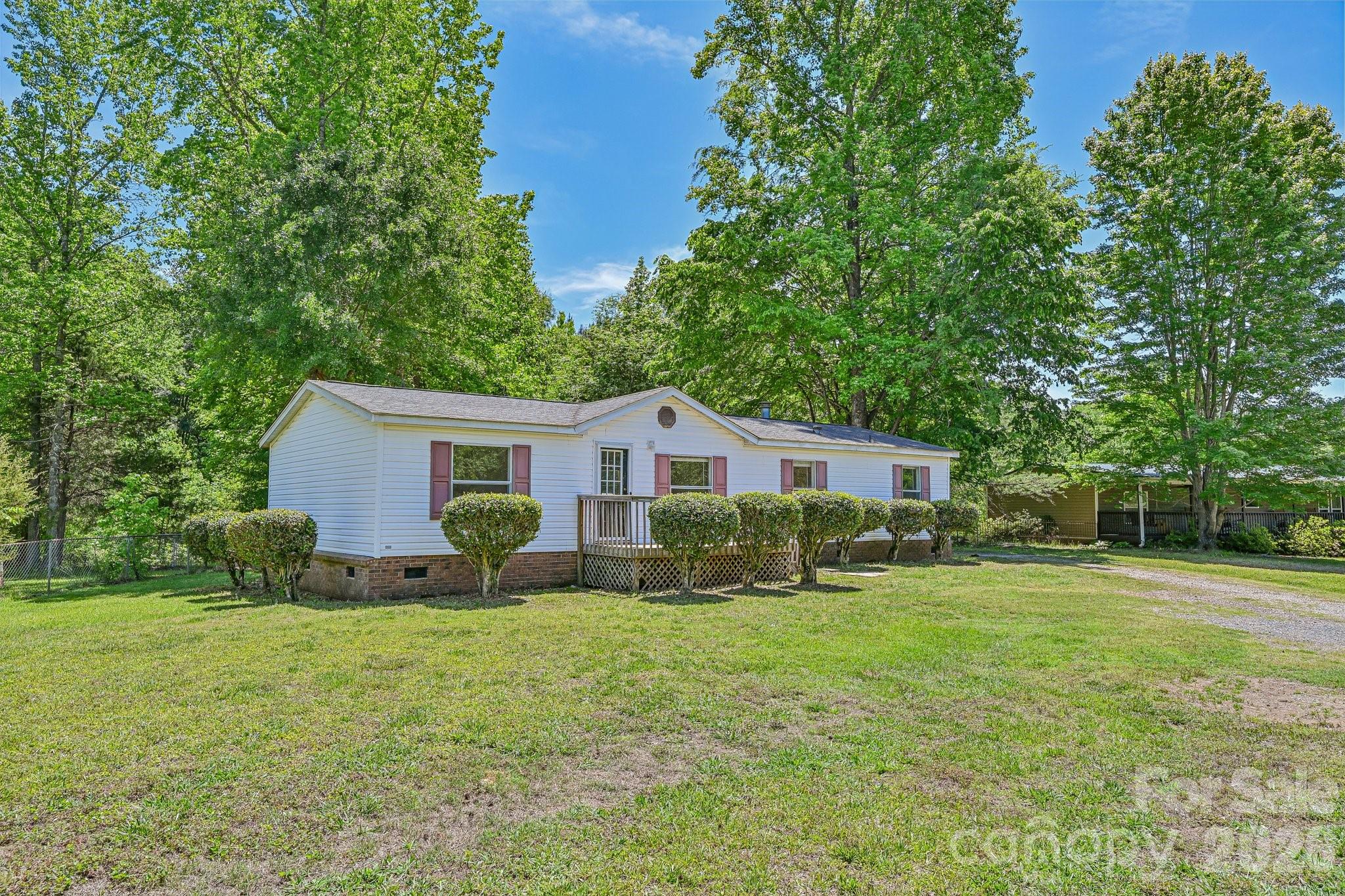 717 Rock Castle Drive — York