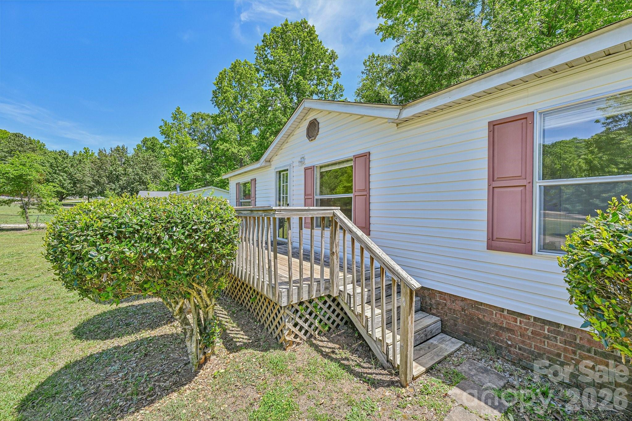 717 Rock Castle Drive — York