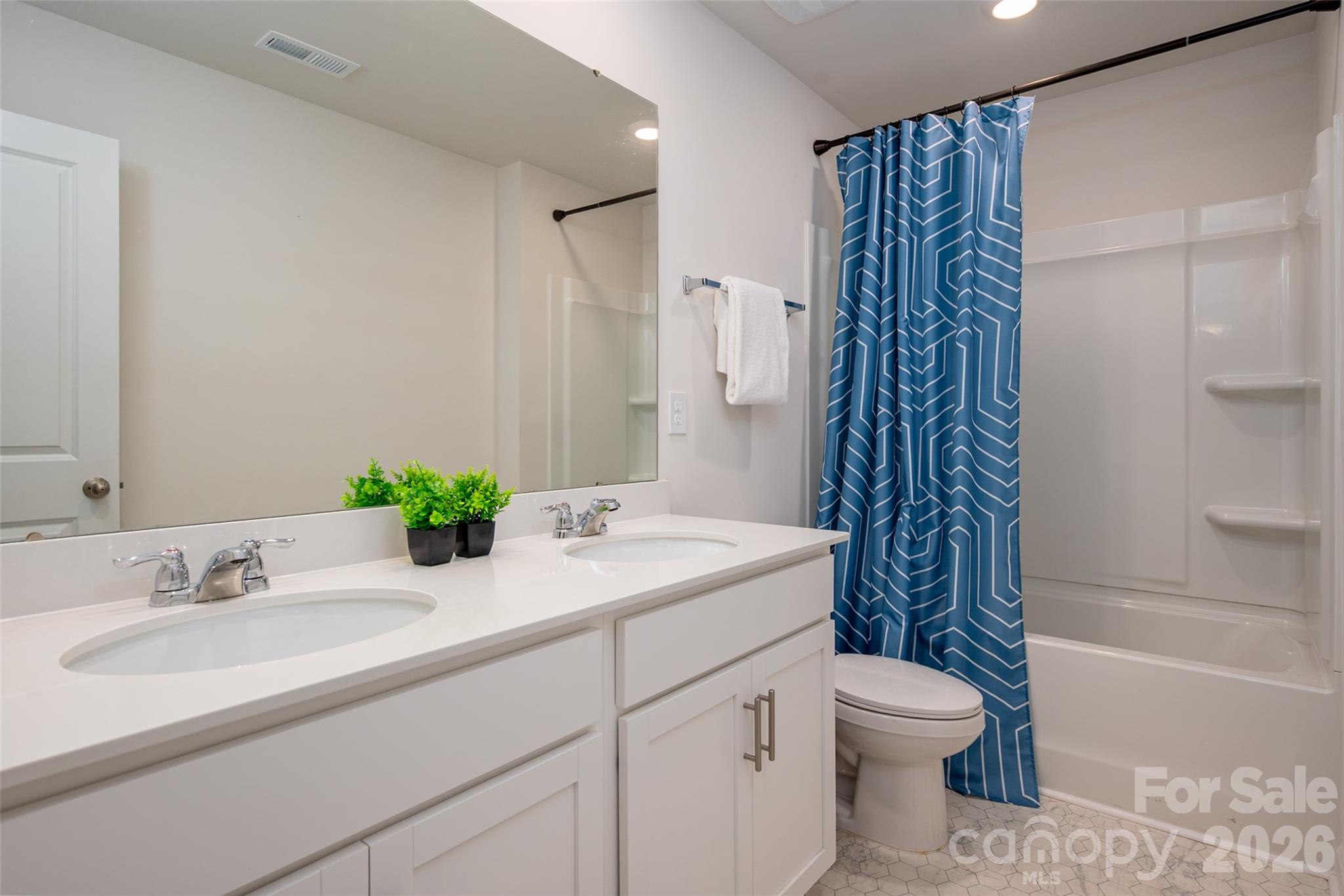 9529 Cotswood Place — Gastonia