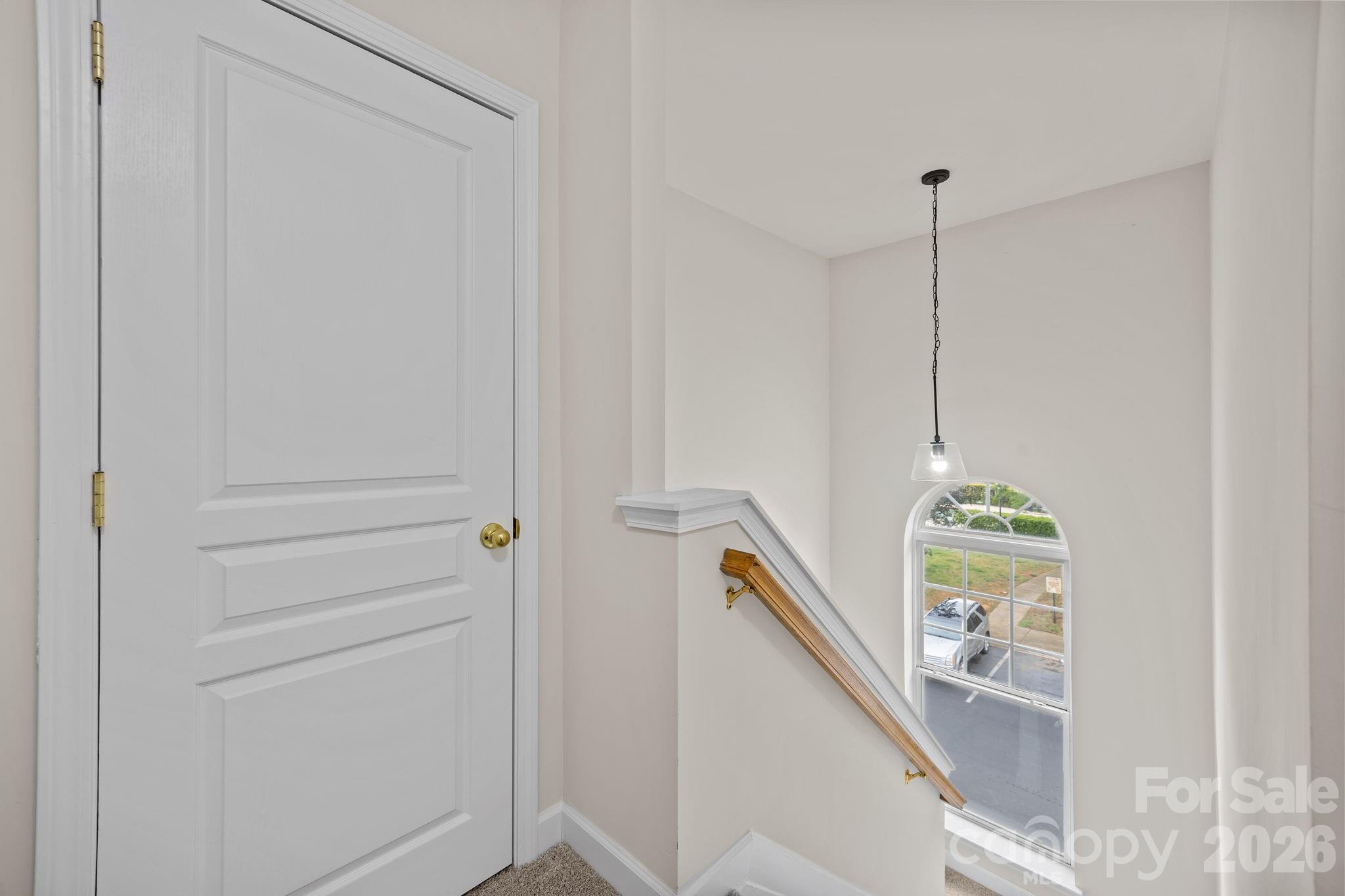 2750 Avalon Loop Road — Charlotte