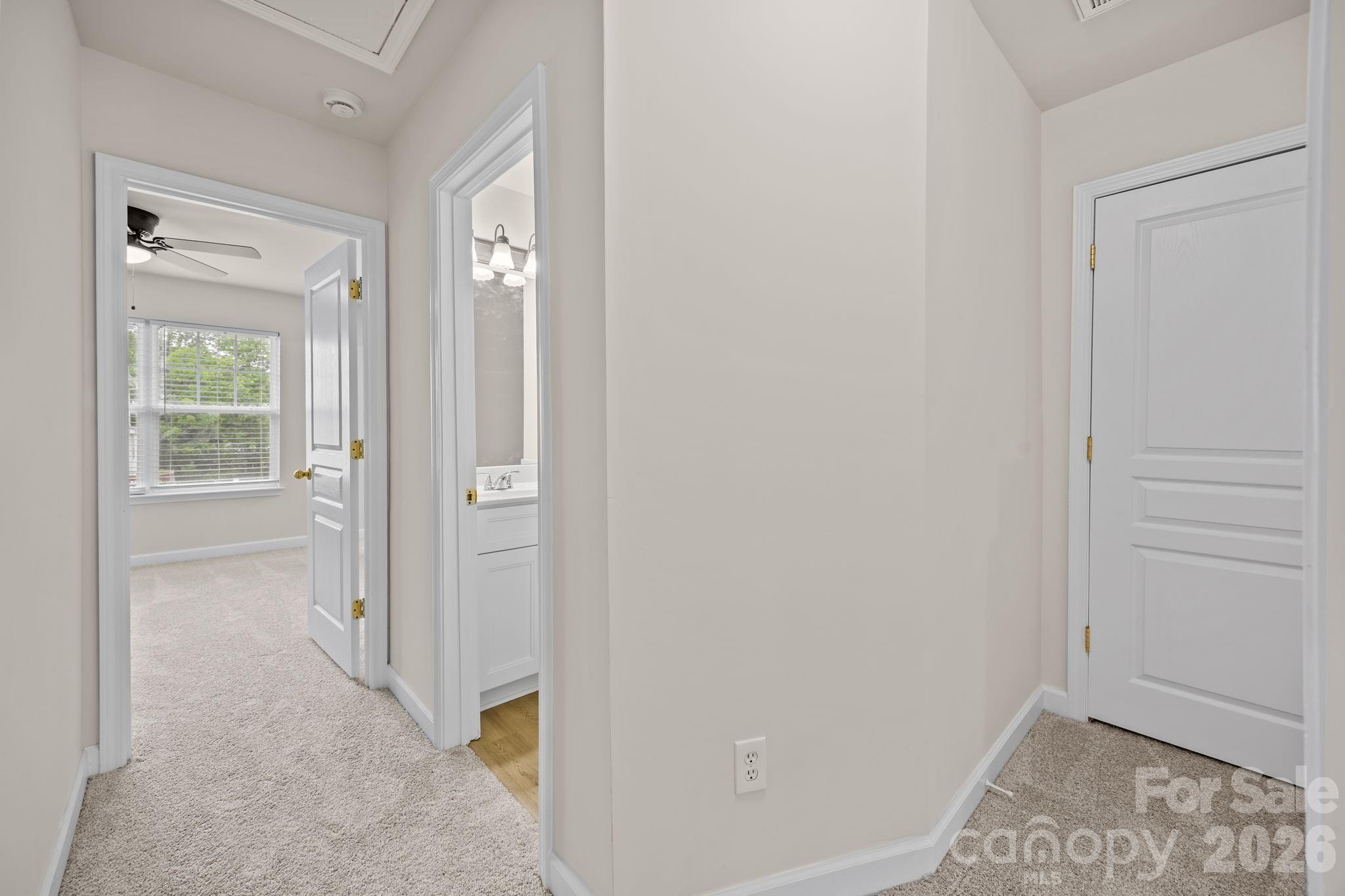 2750 Avalon Loop Road — Charlotte