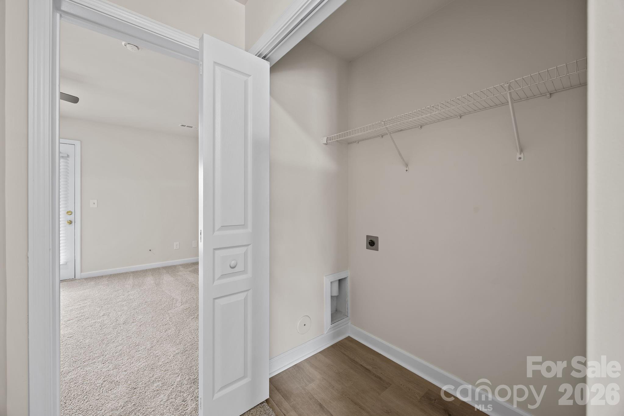 2750 Avalon Loop Road — Charlotte