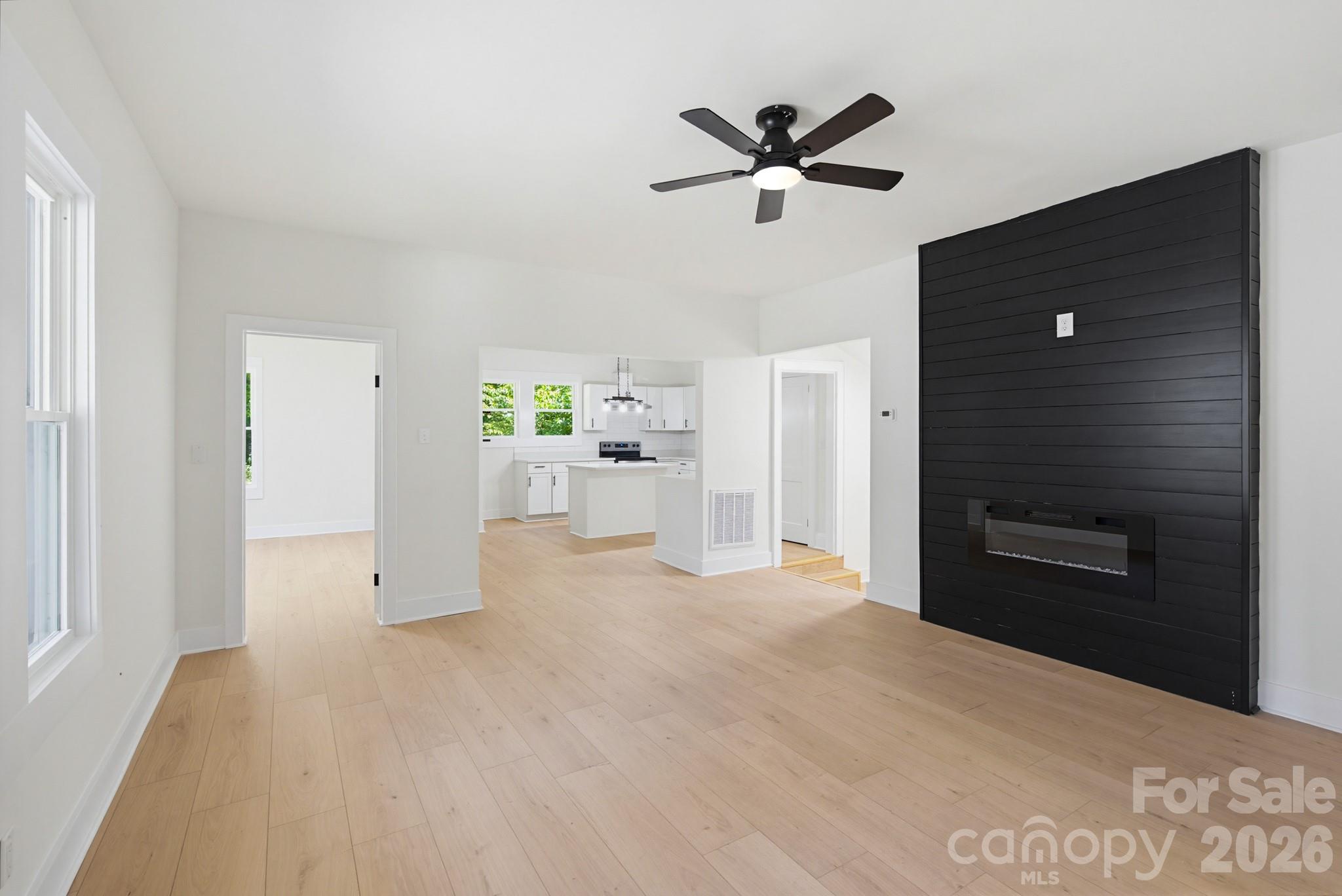 2622 Hemphill Street — Charlotte