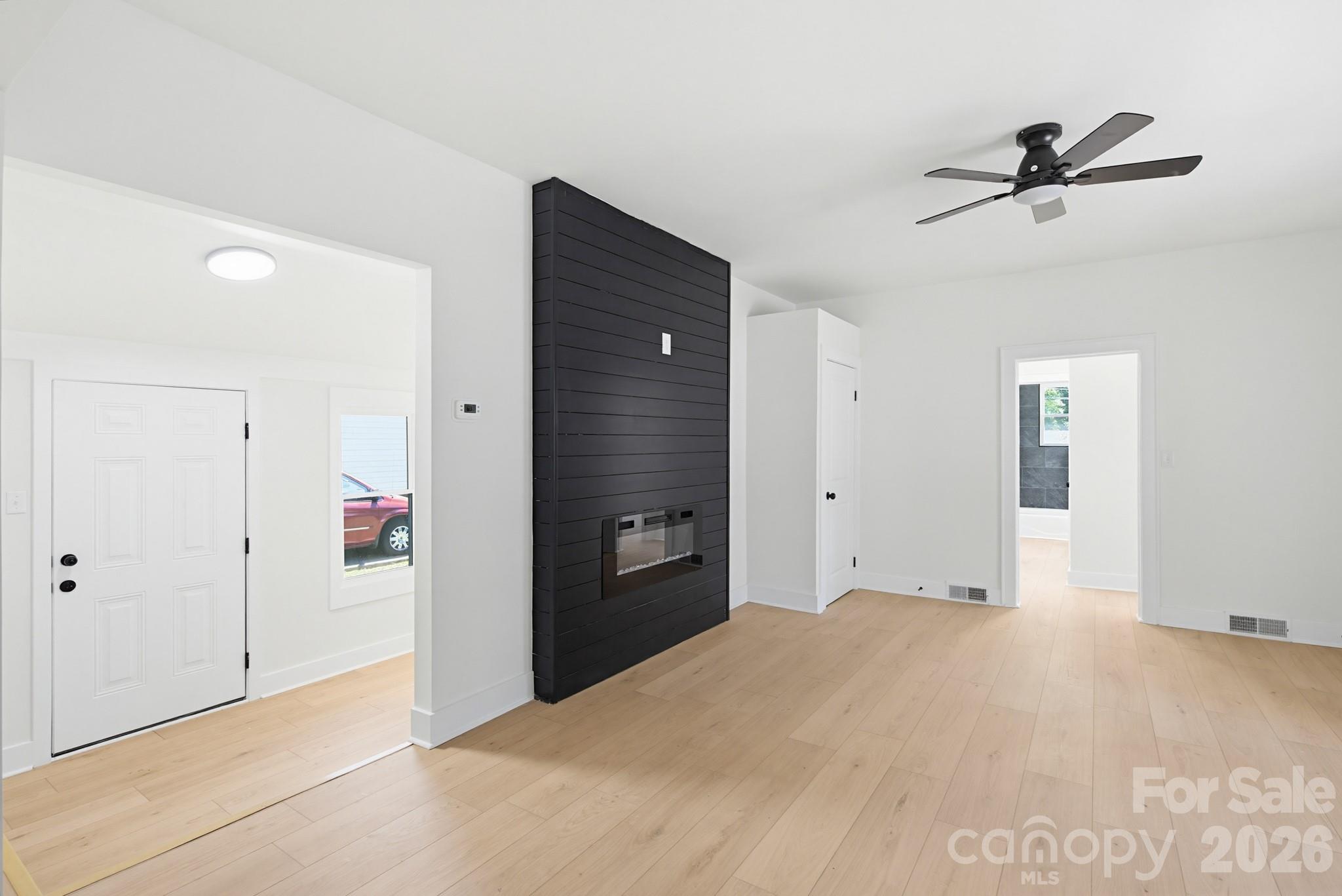 2622 Hemphill Street — Charlotte