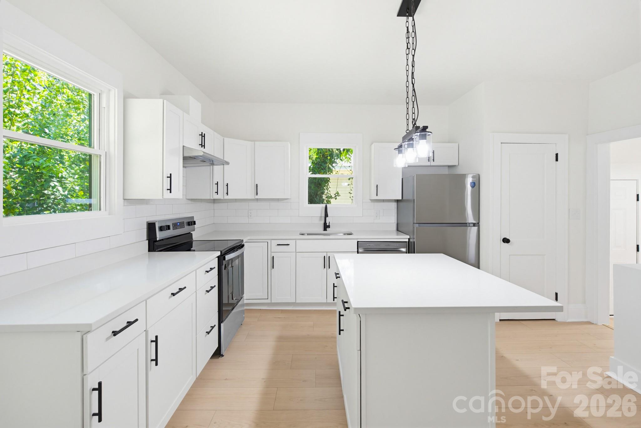 2622 Hemphill Street — Charlotte
