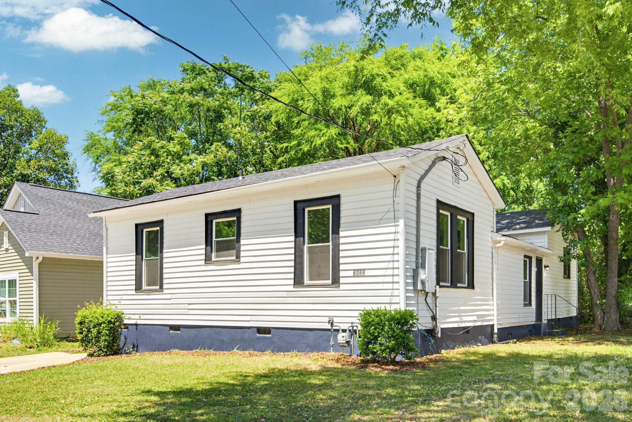 2622 Hemphill Street — Charlotte