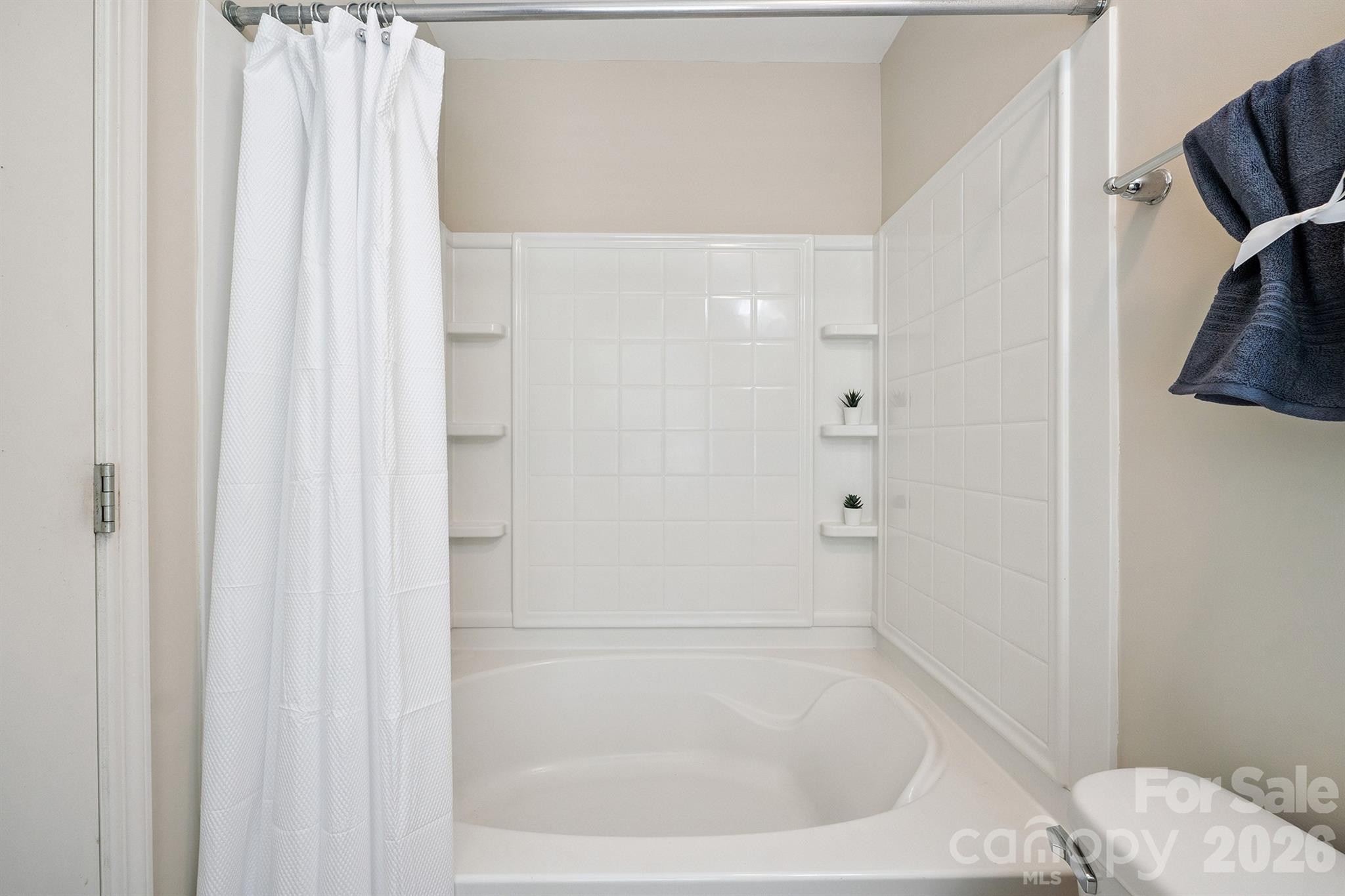 11612 Galashiels Drive — Huntersville