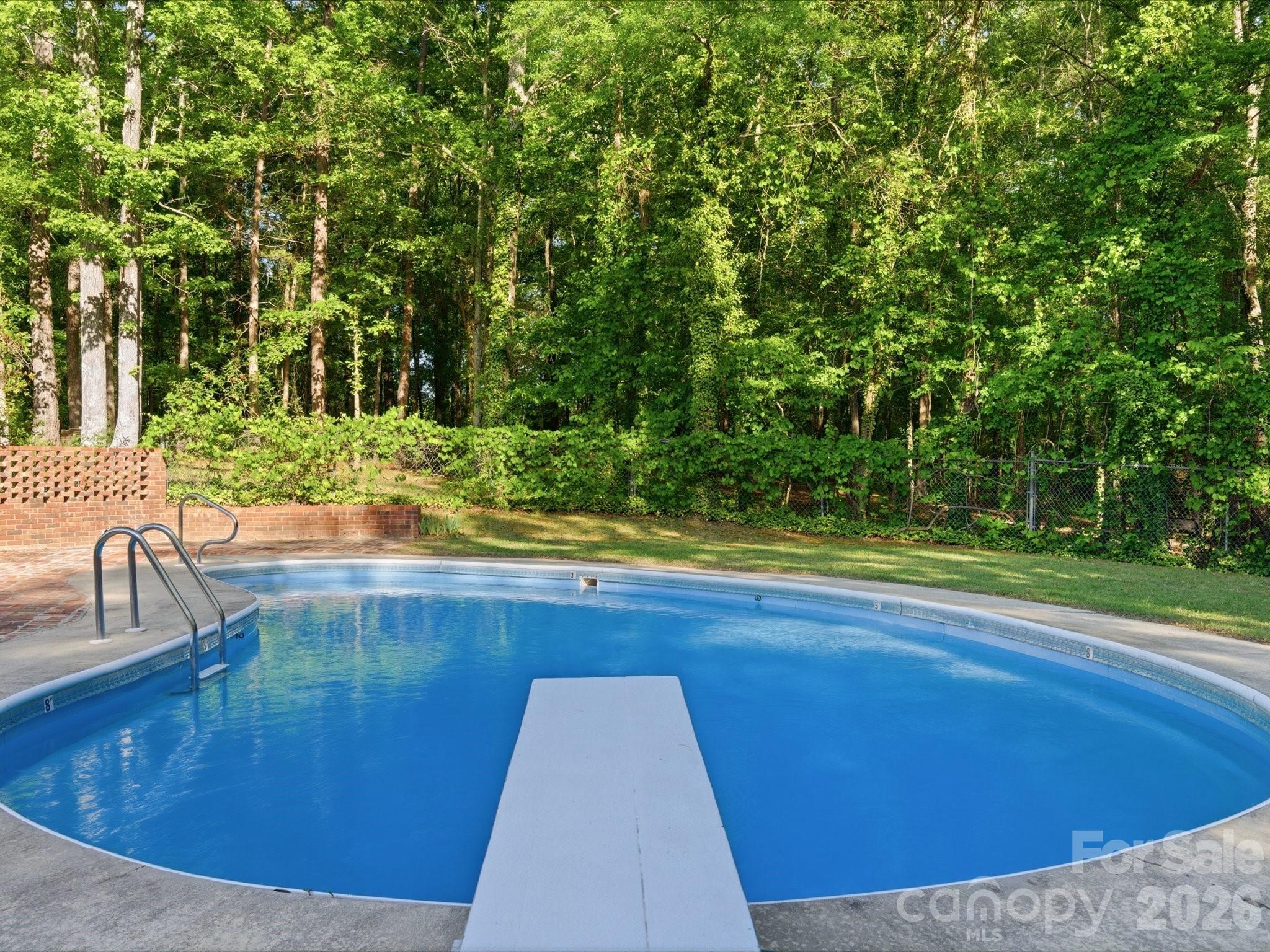 2904 Lyndell Way — Lancaster
