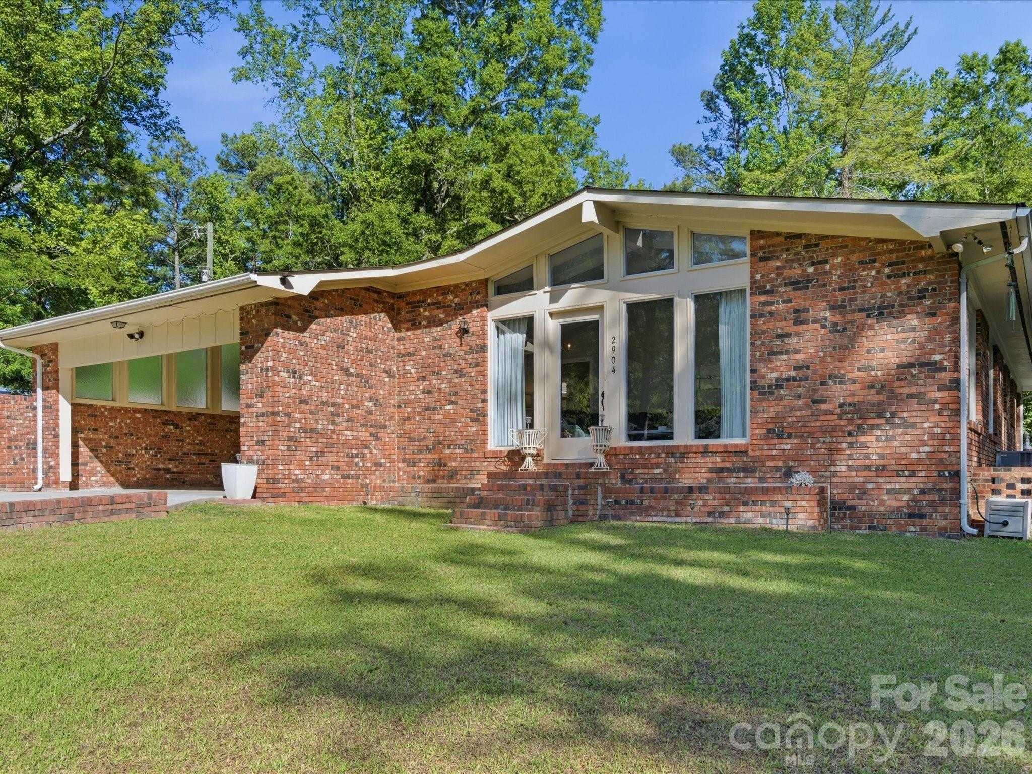 2904 Lyndell Way — Lancaster
