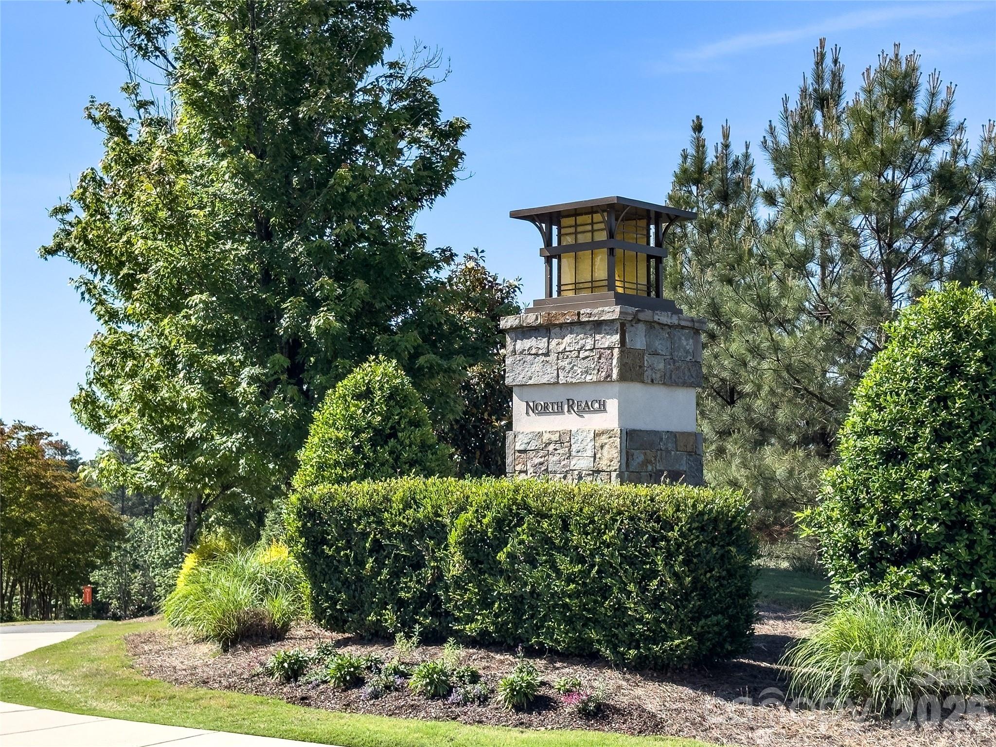 14027 Heron Crest Trace — Charlotte